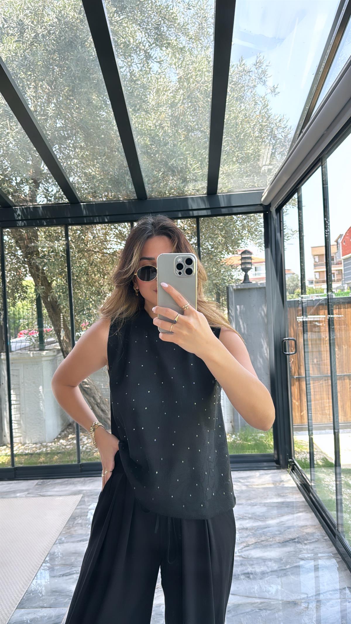 Siyah Taşlı Massimo Bluz