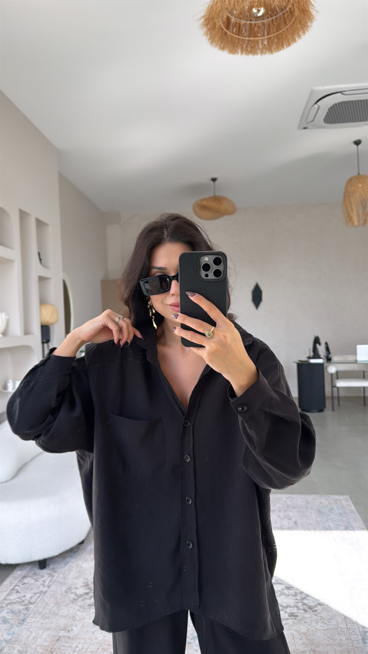 Siyah Tensel Dökümlü Gömlek Pantolon Takım