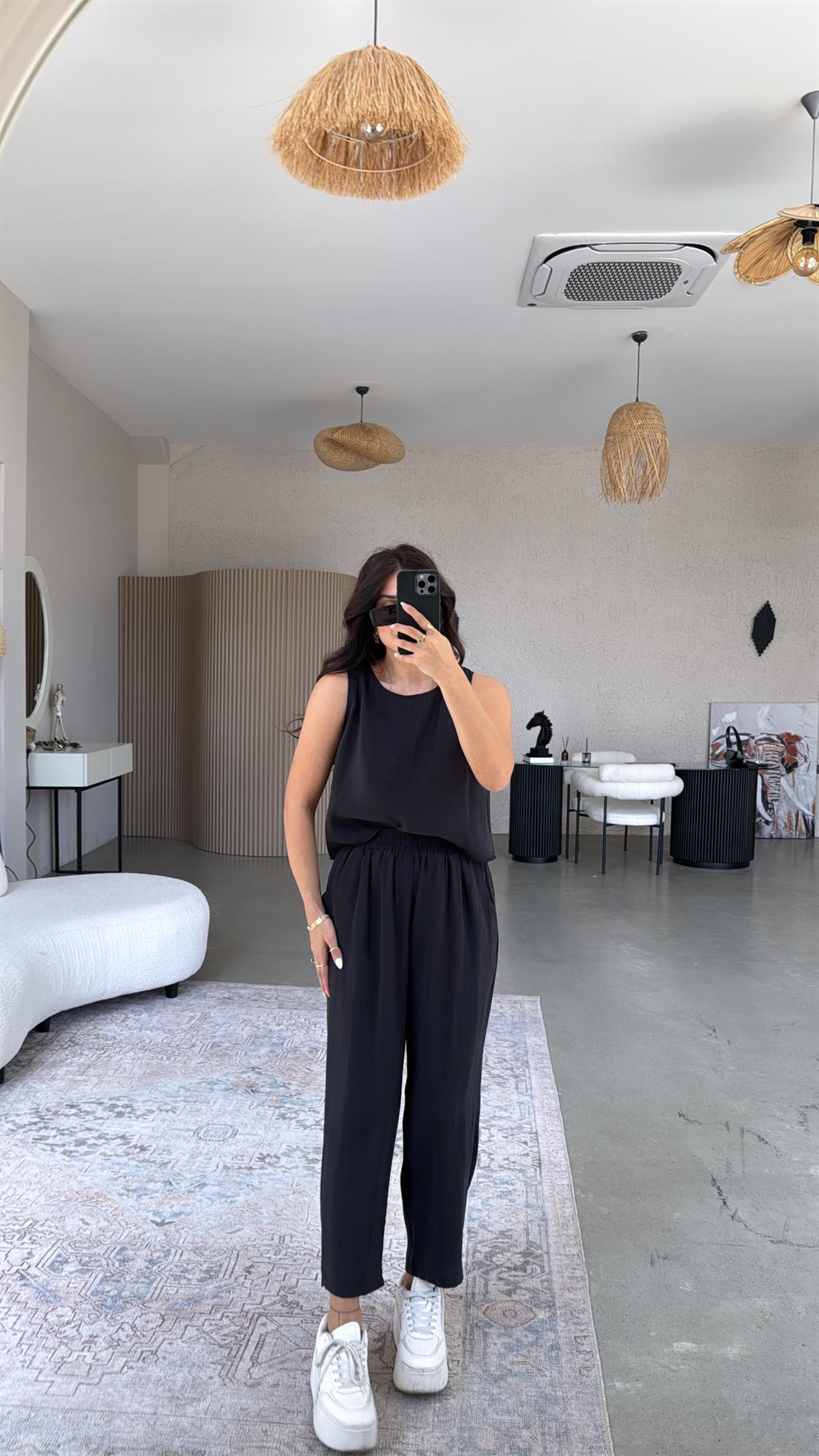 Siyah Tensel Pantolon Bluz Takım