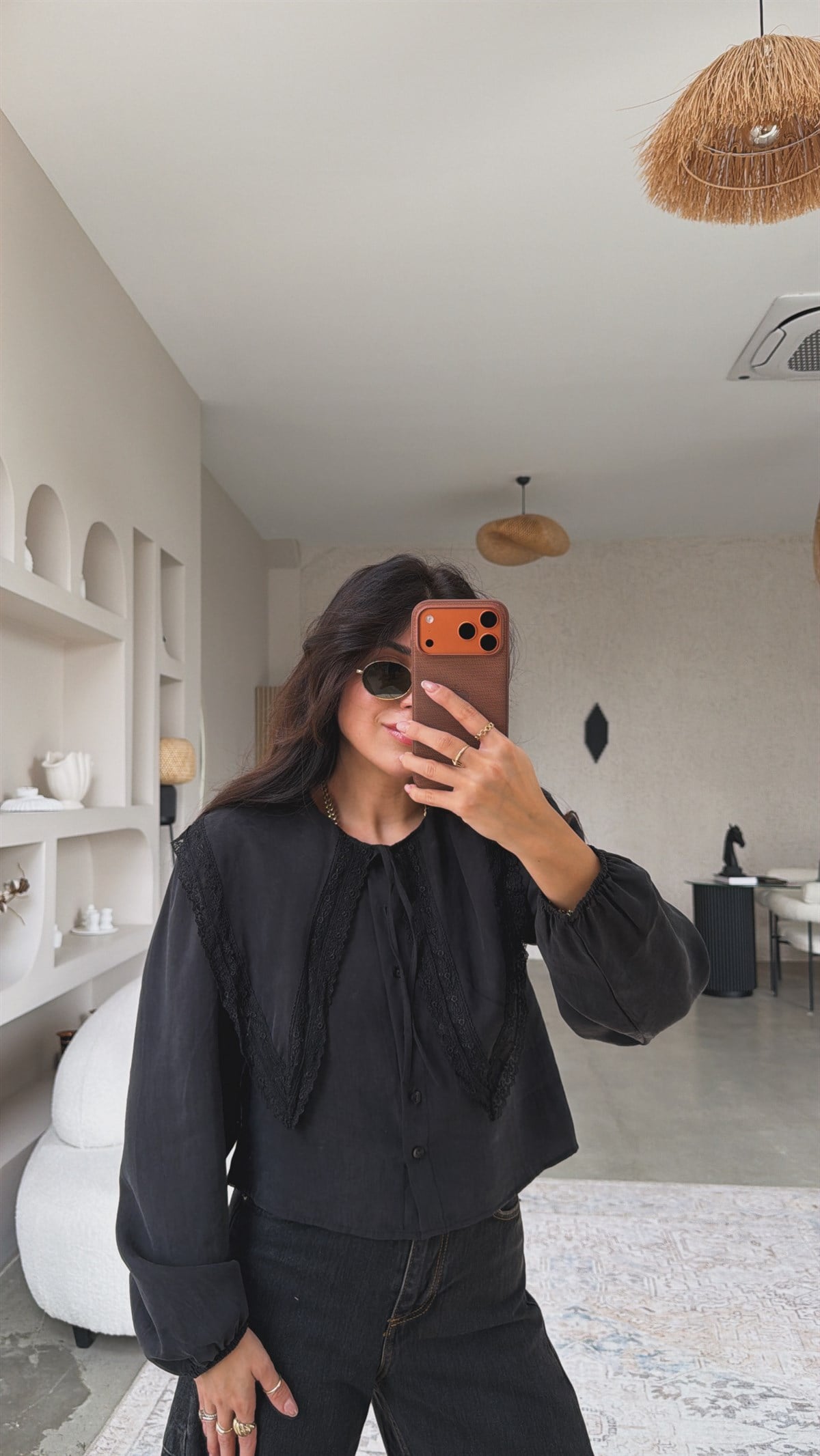 Siyah Tensel Romantik Yakalı Dantel Detaylı Gömlek