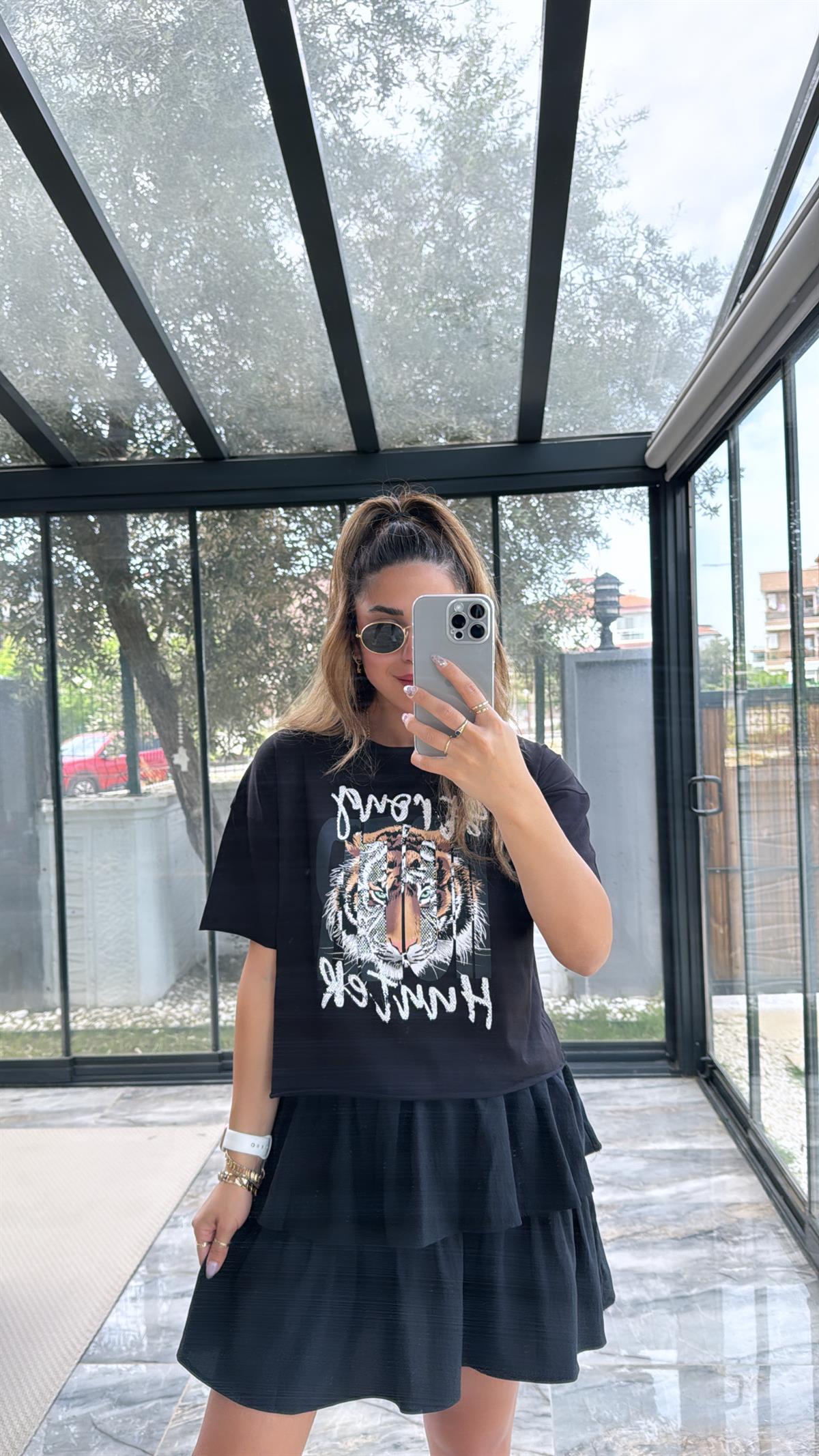 Siyah Tiger Taşlı Tshirt