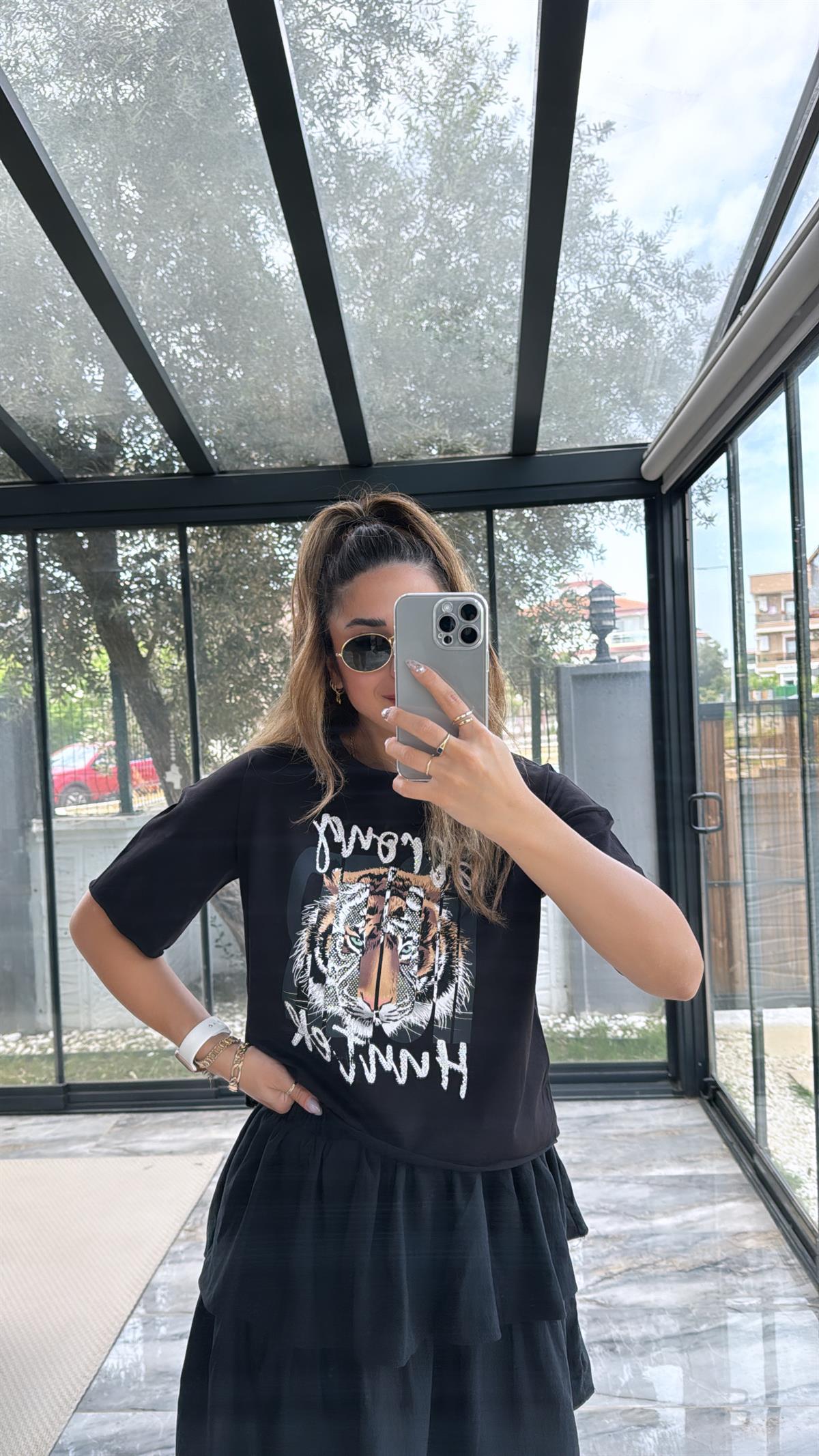 Siyah Tiger Taşlı Tshirt