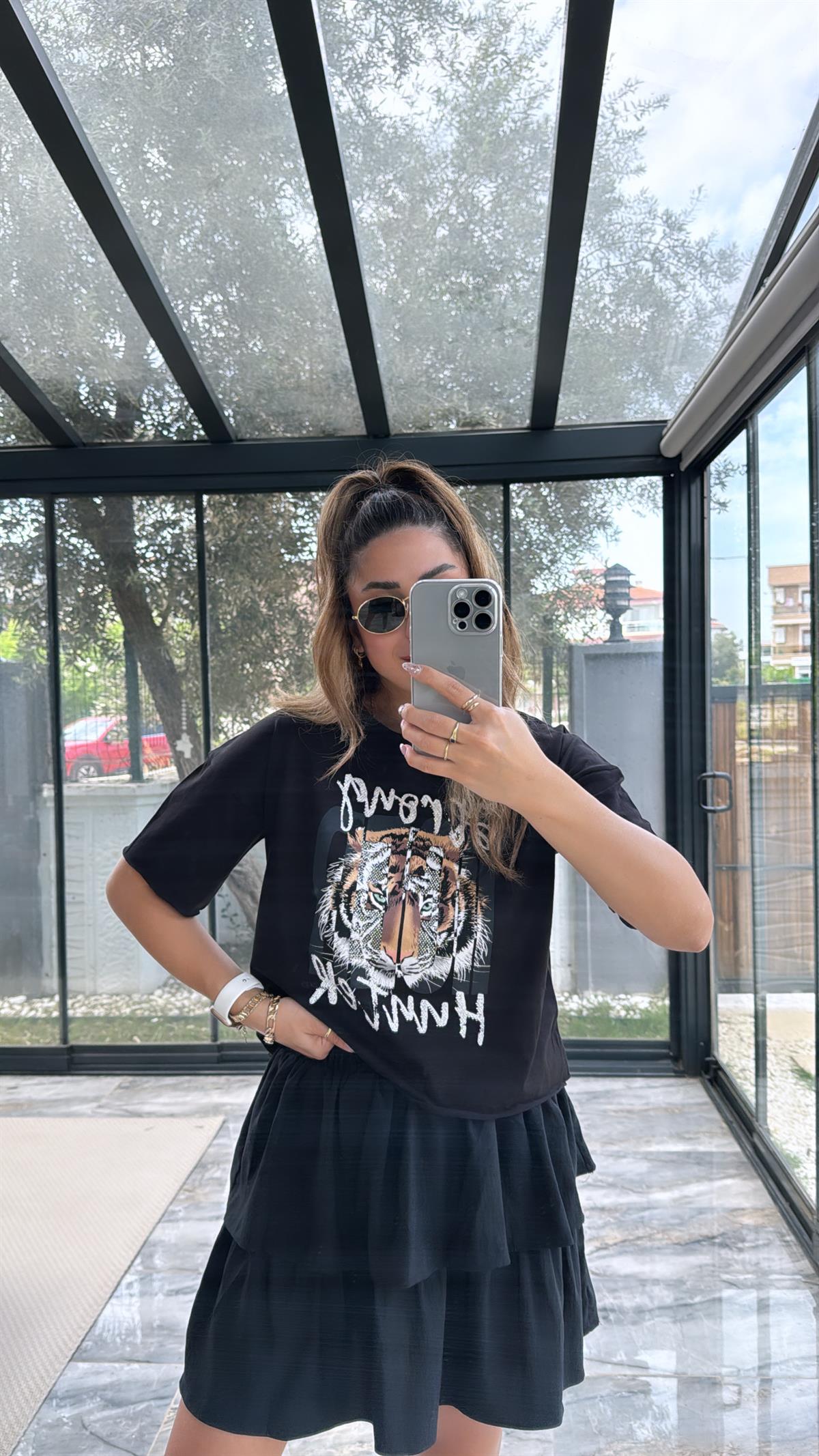 Siyah Tiger Taşlı Tshirt