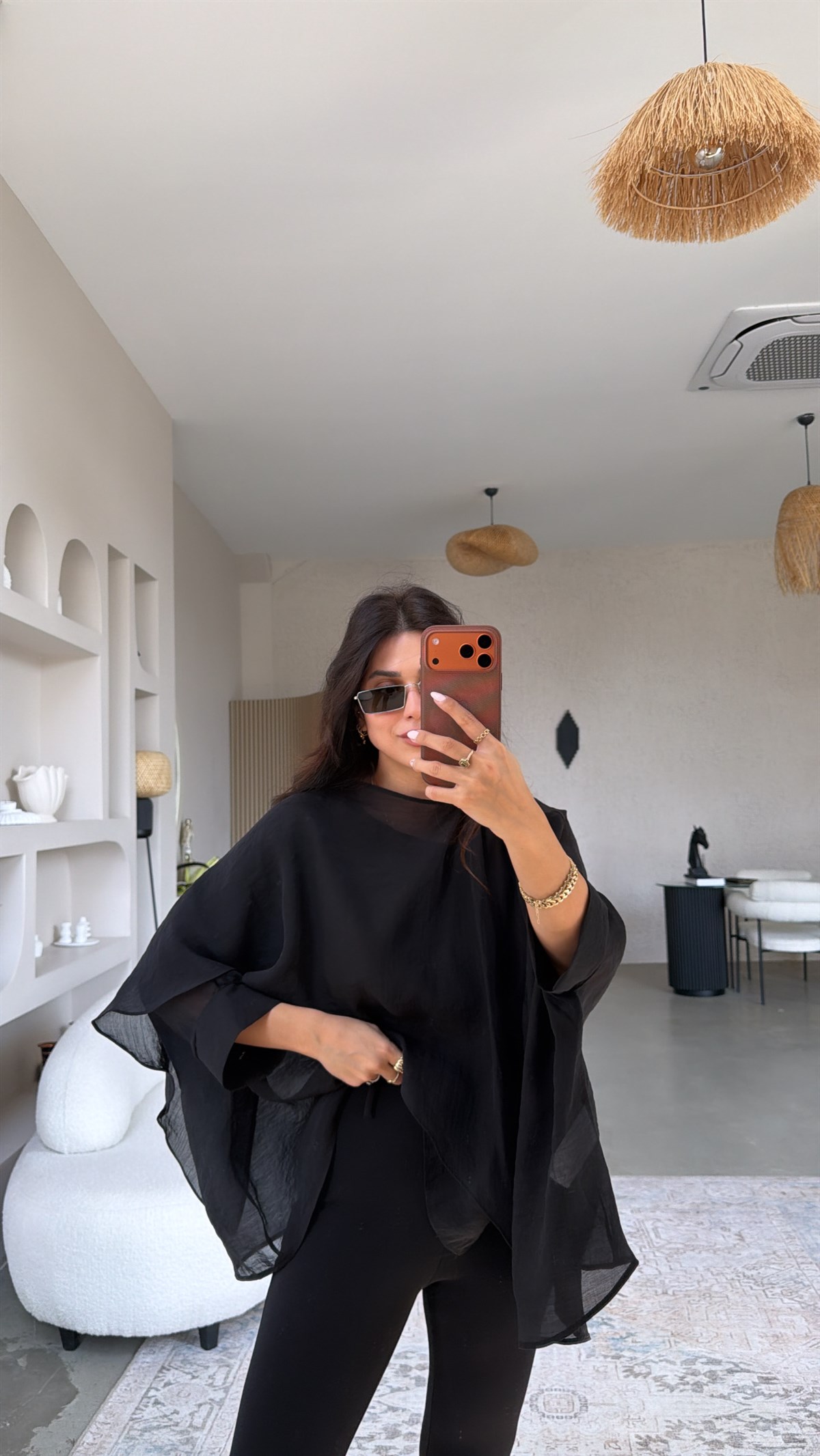 Siyah Transparan Pelerin