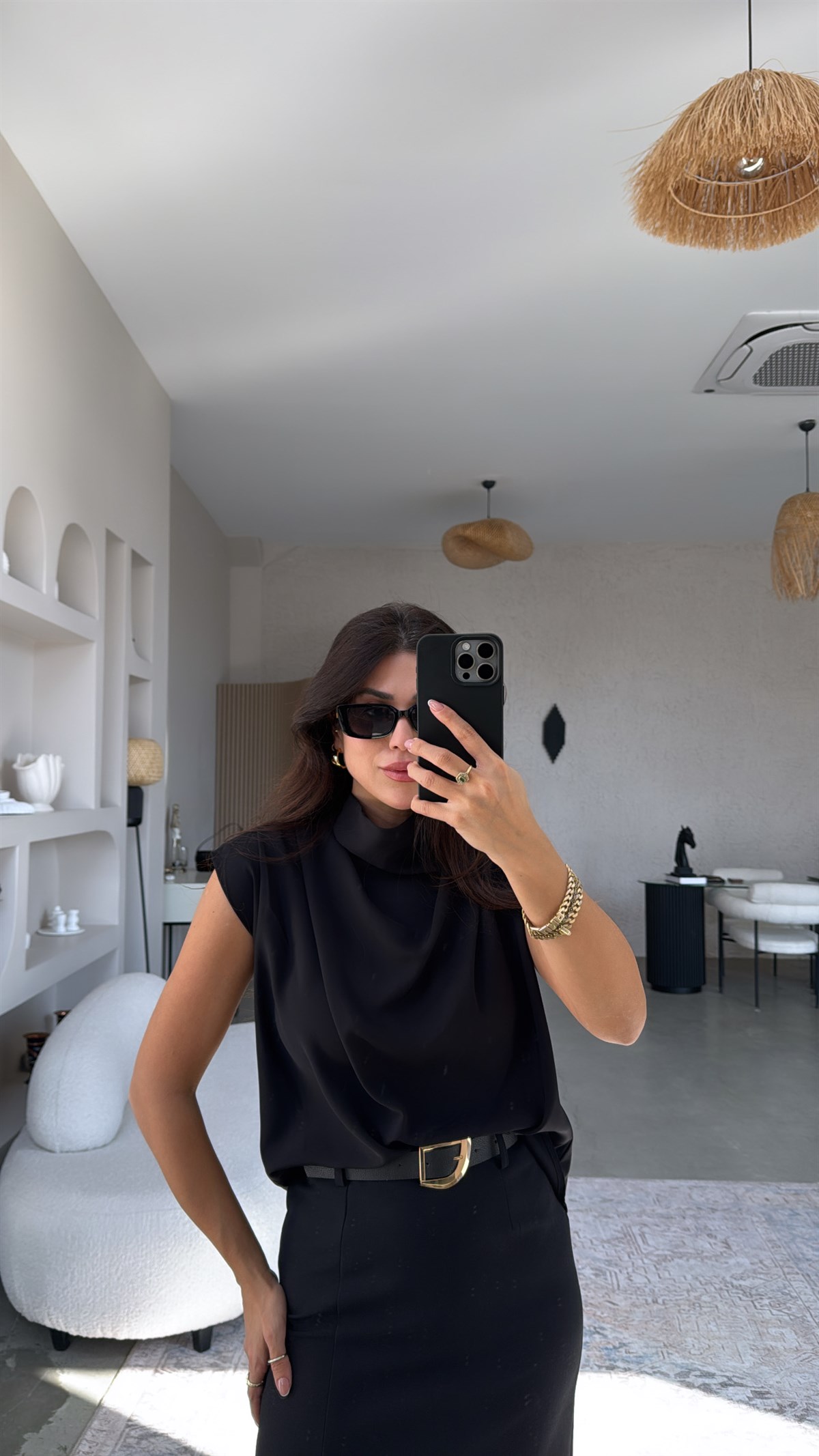 Siyah Vatkalı Krep Degaje Bluz