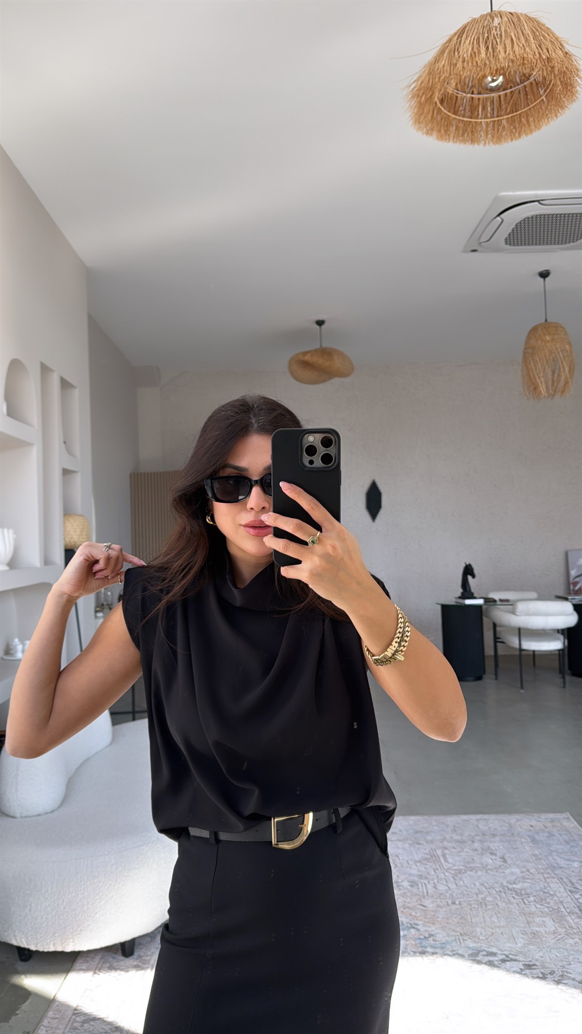 Siyah Vatkalı Krep Degaje Bluz