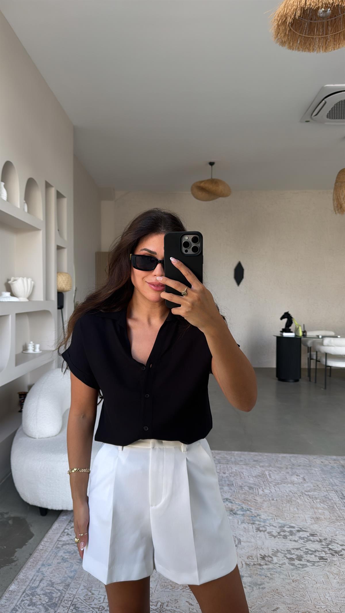 Siyah Viskon Kısa Kol Gömlek