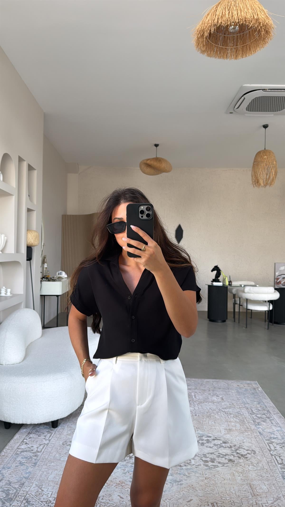 Siyah Viskon Kısa Kol Gömlek