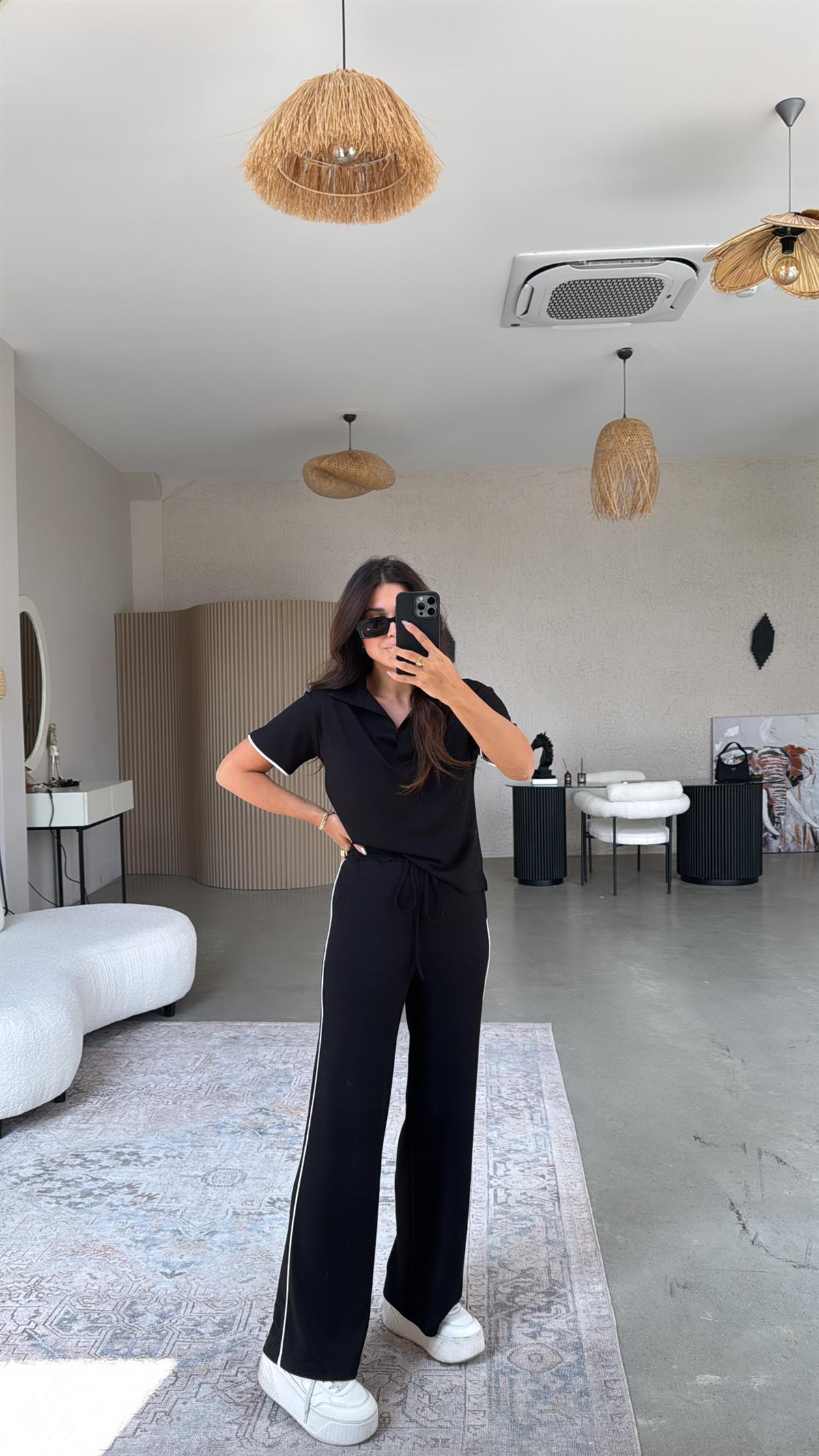 Siyah Yakalı Biyeli Modal Takım