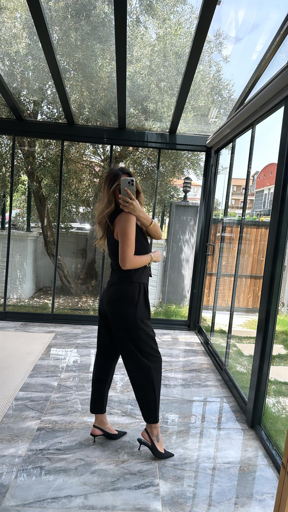 Siyah Yelek Pantolon Kumaş Takım