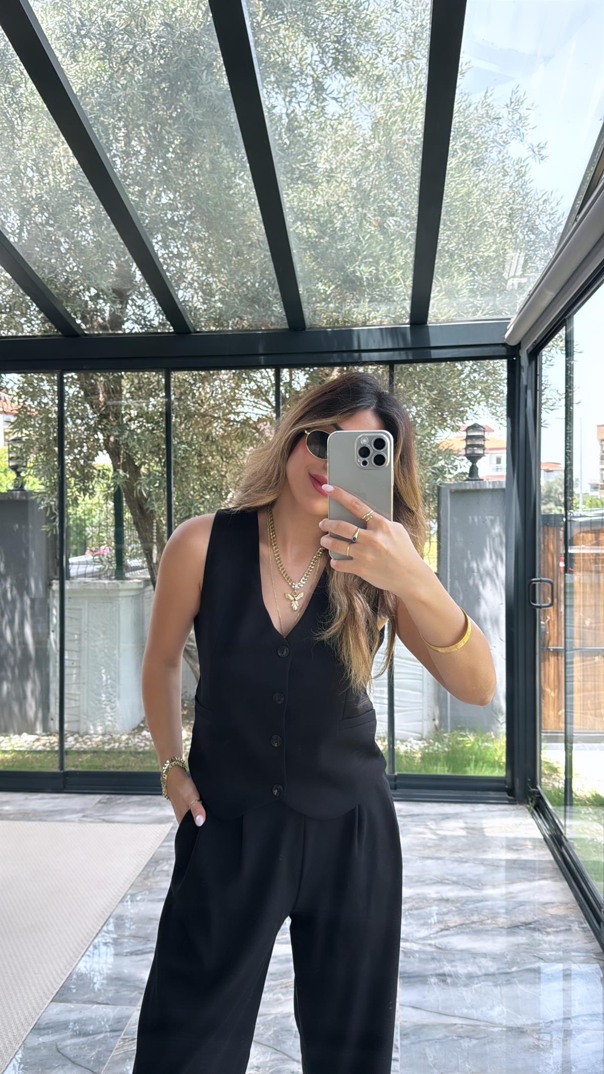 Siyah Yelek Pantolon Kumaş Takım