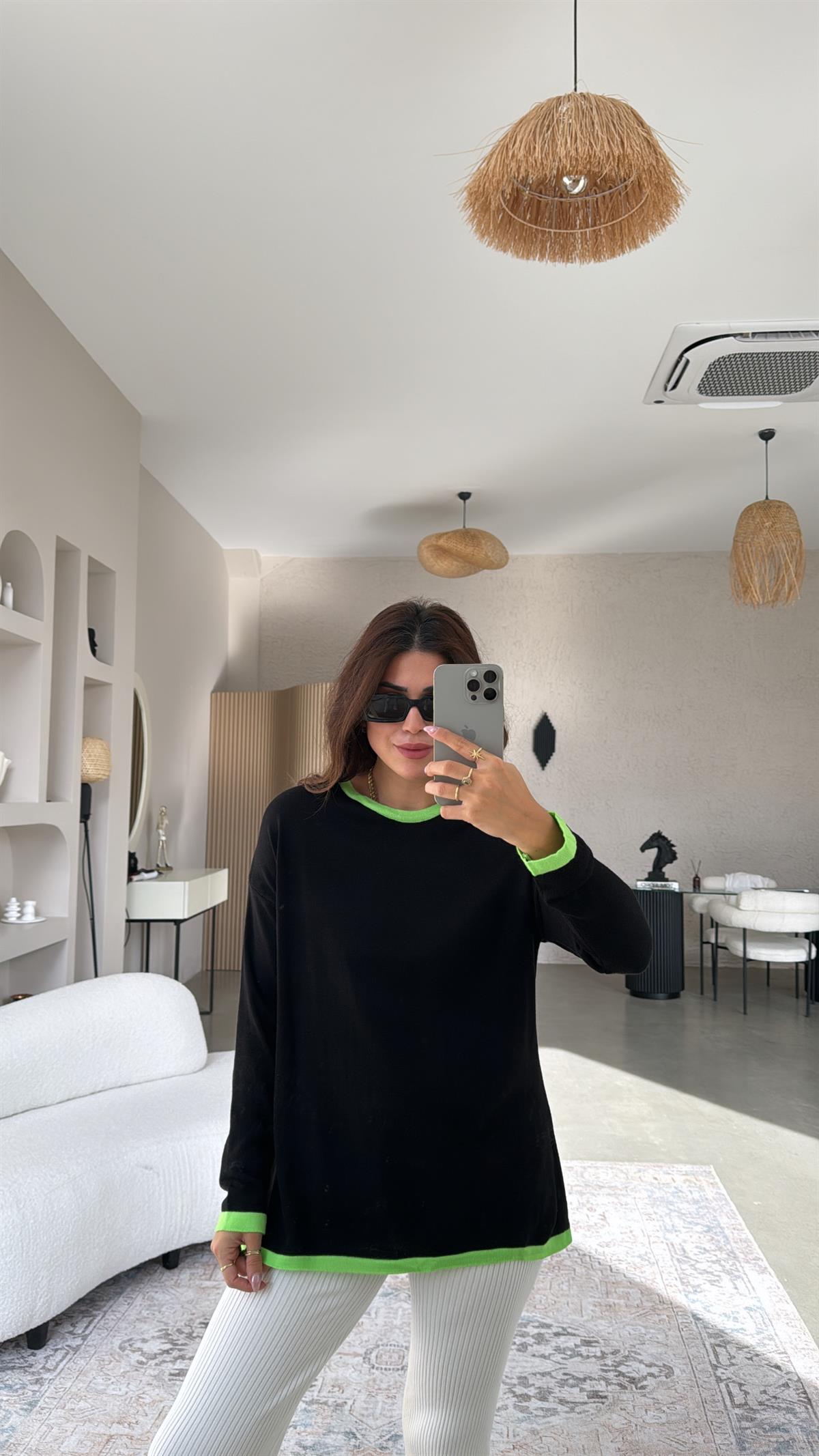 Siyah Yeşil Biyeli Triko