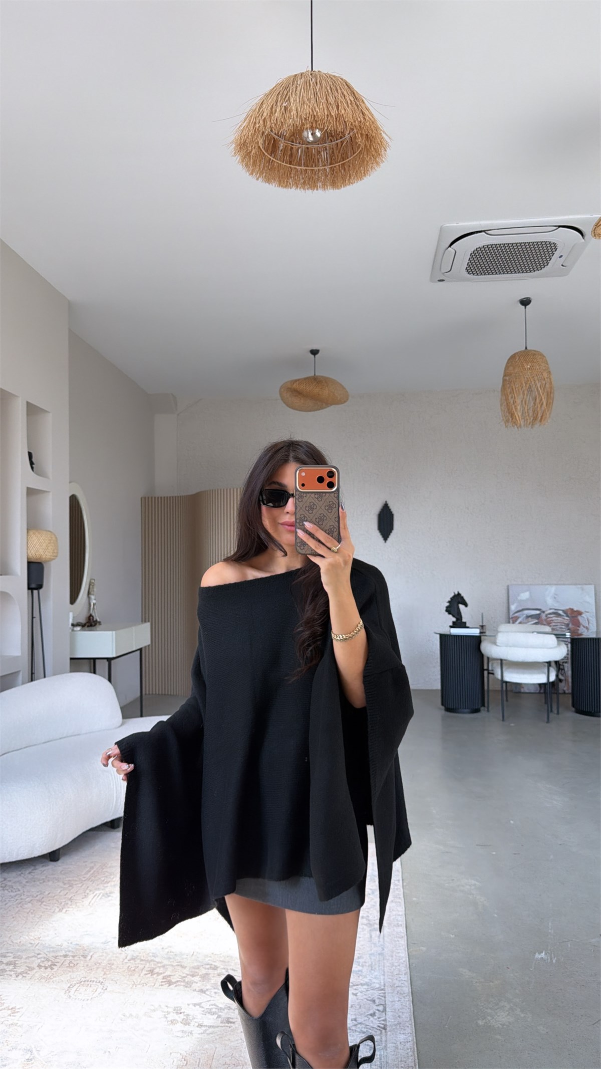 Siyah Yumoş Basic Panço