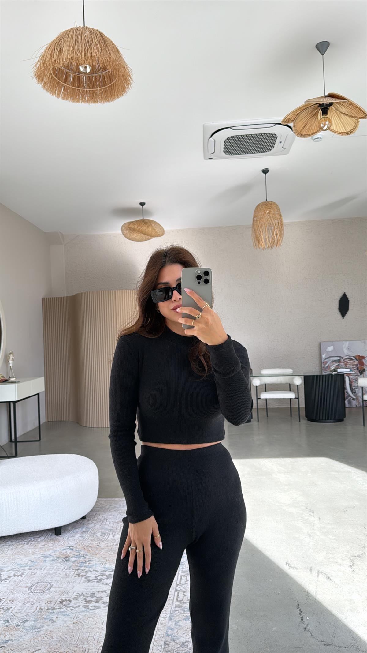 Siyah Yün Karışımlı Ev Takım