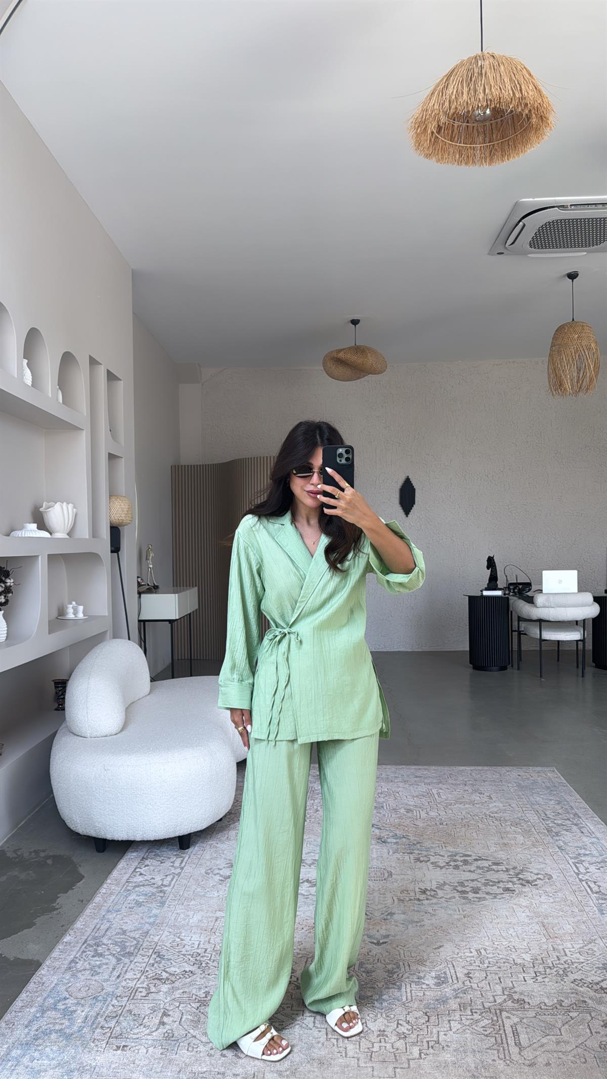 Su Yeşili Dokuma Kruvaze Yaka Gömlek Takım