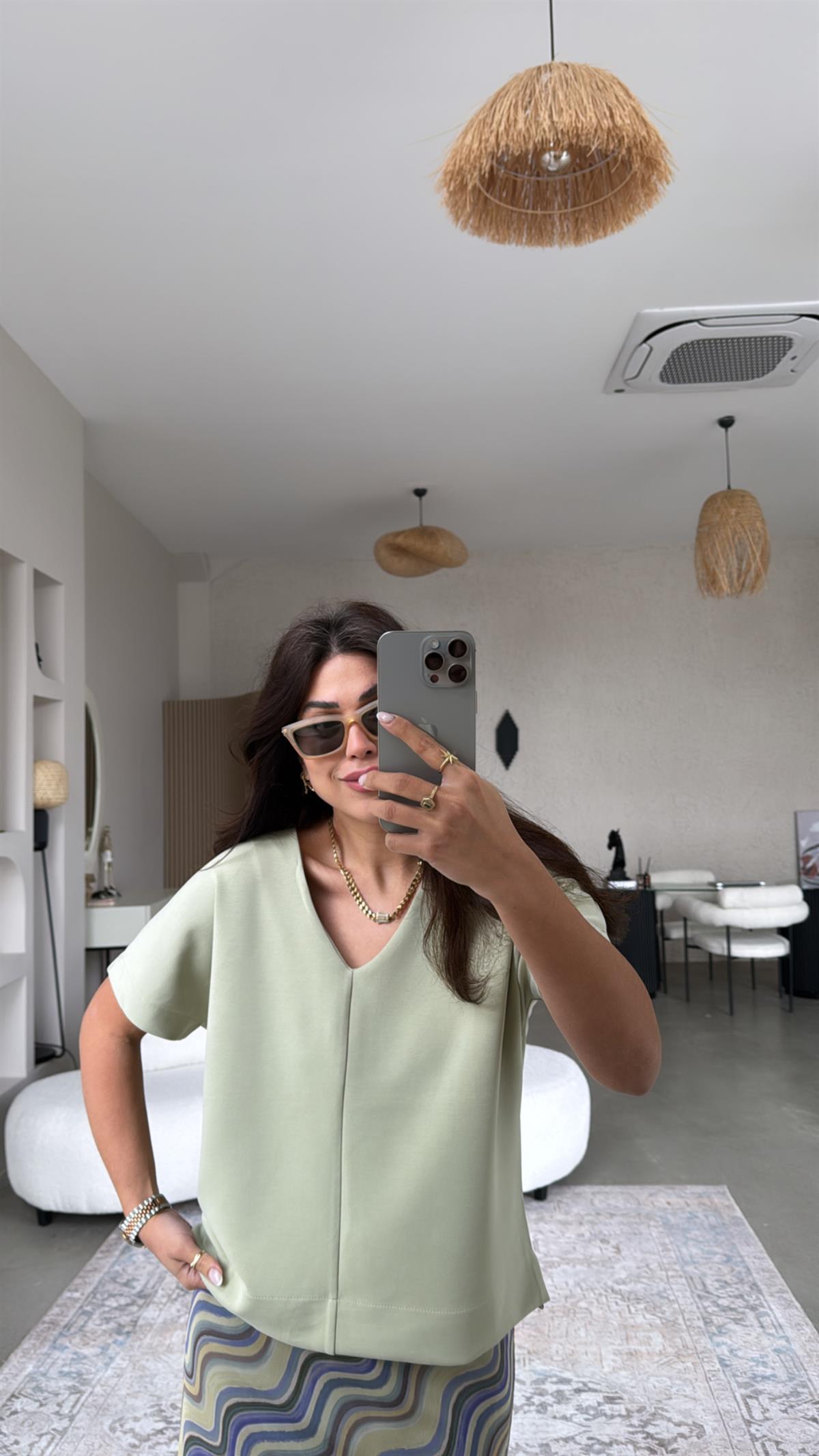 Su Yeşili V Yaka Orijinal Modal Bluz