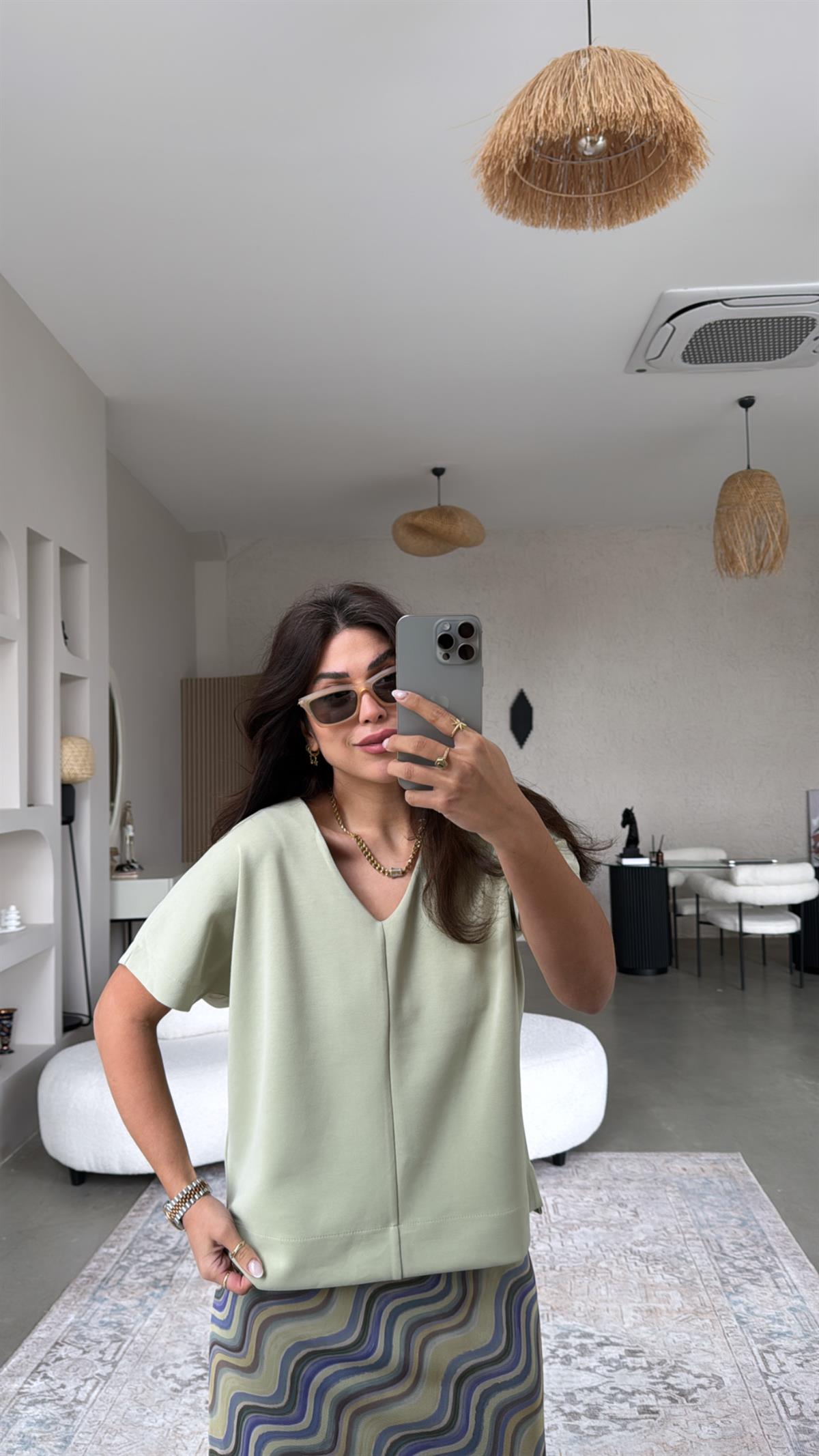 Su Yeşili V Yaka Orijinal Modal Bluz