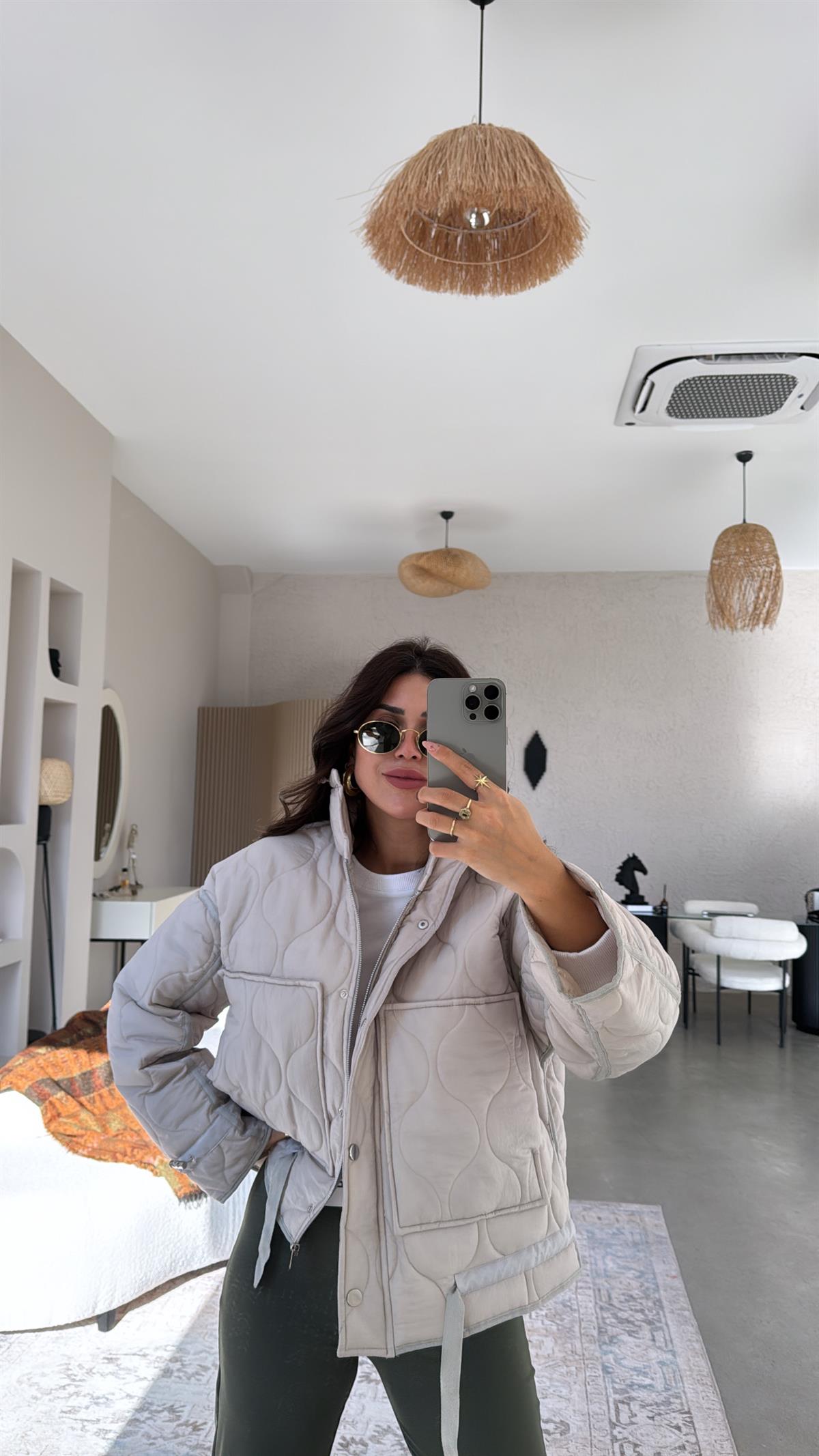 Taş Rengi Kapitone Mont