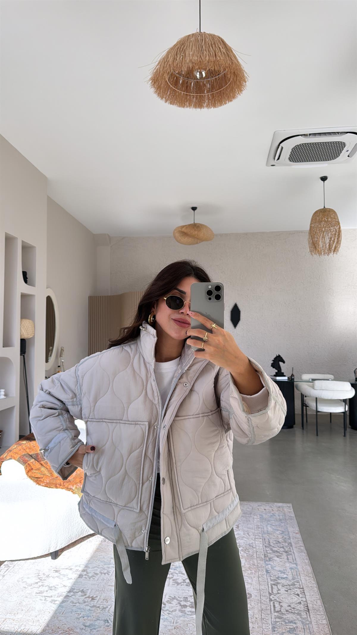 Taş Rengi Kapitone Mont