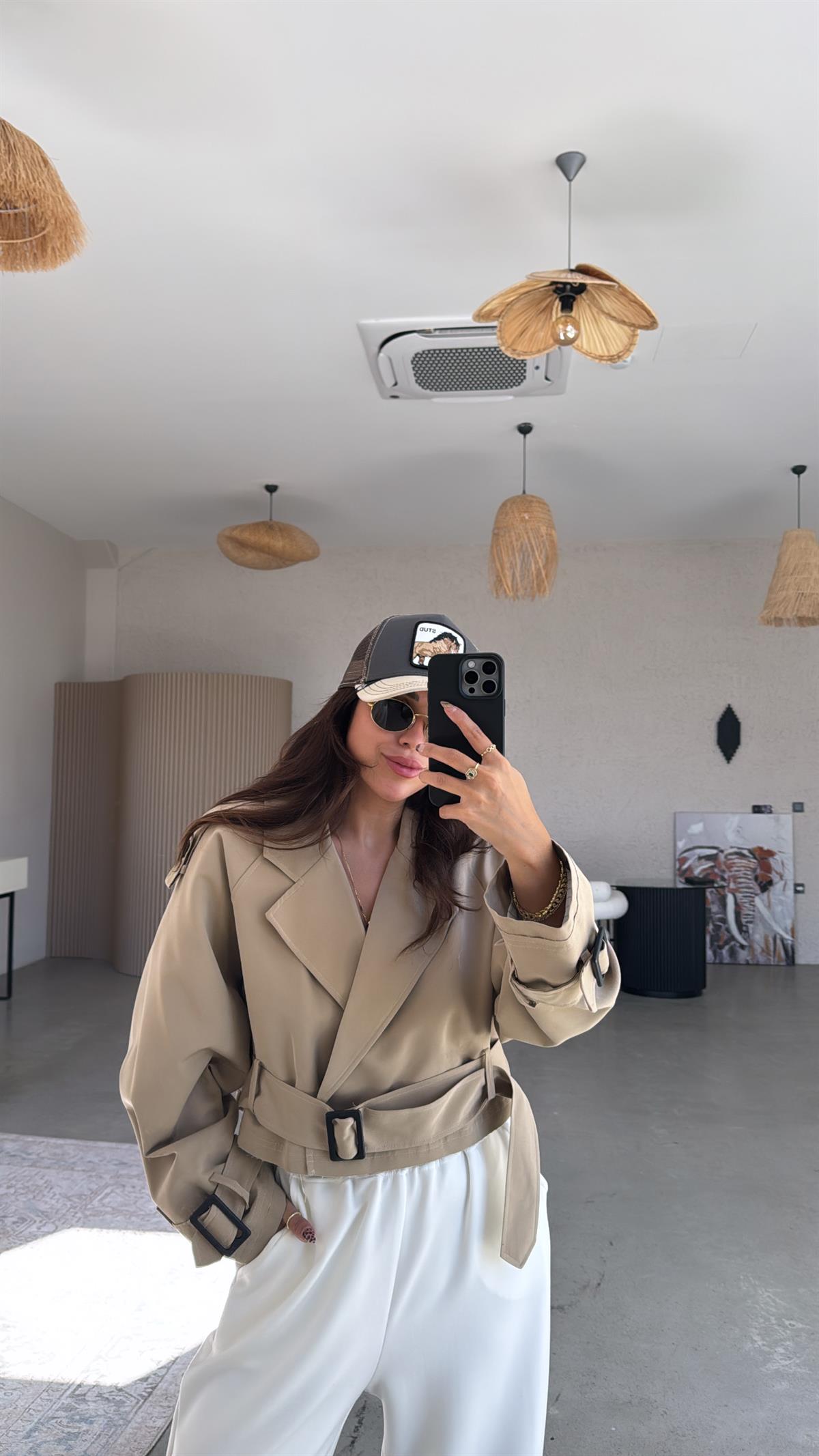 Taş Rengi Premium Kısa Trenç