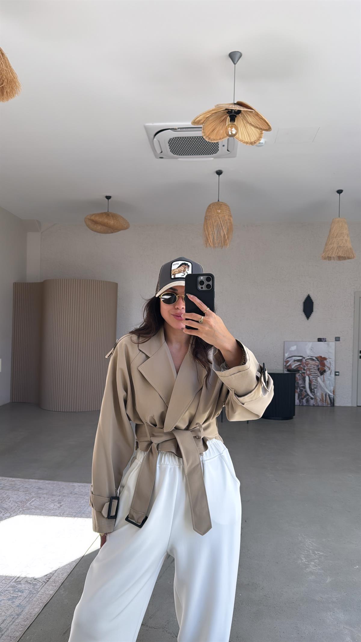 Taş Rengi Premium Kısa Trenç