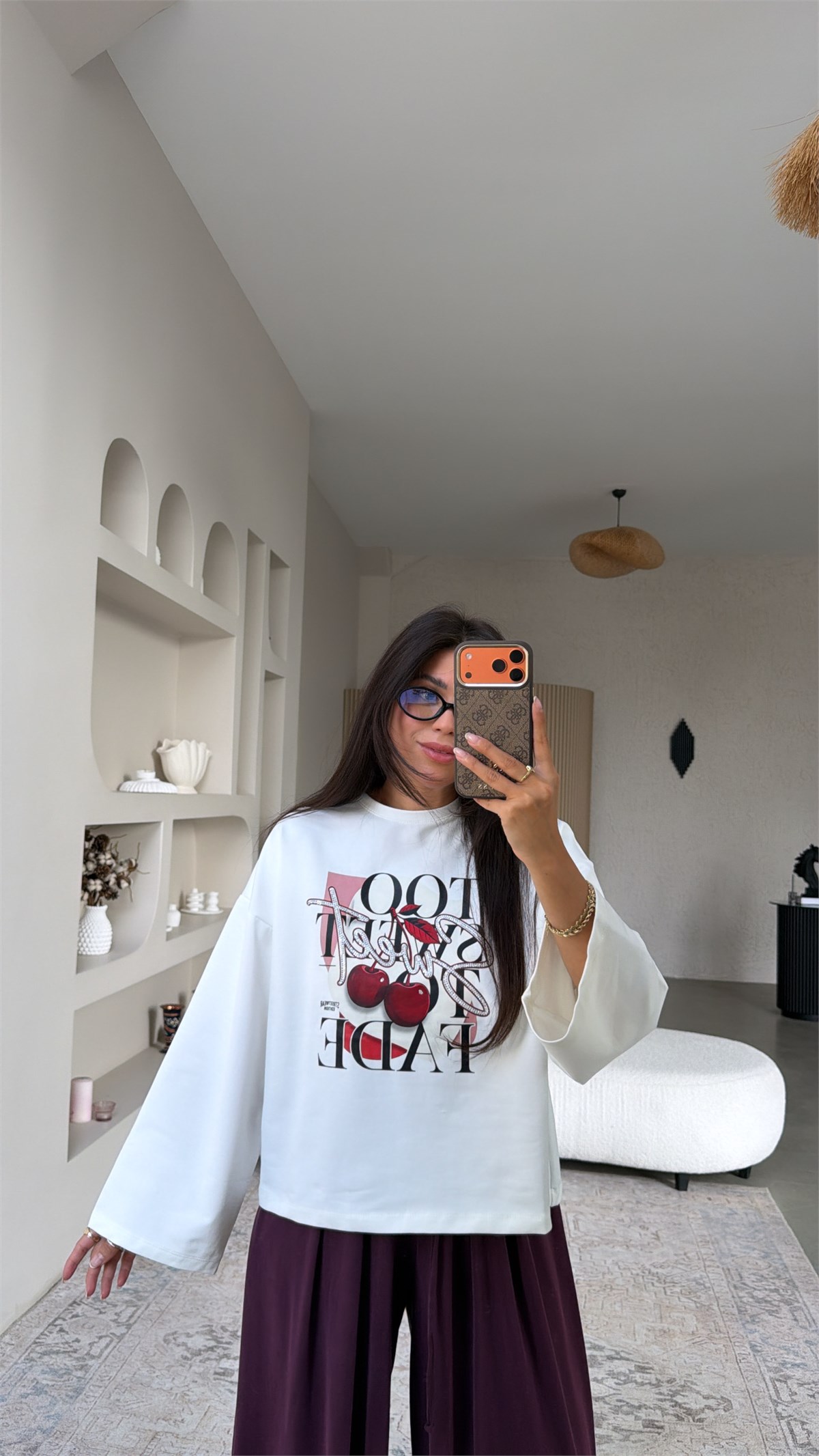 Too Sweet Taşlı Vişneli Sweatshirt