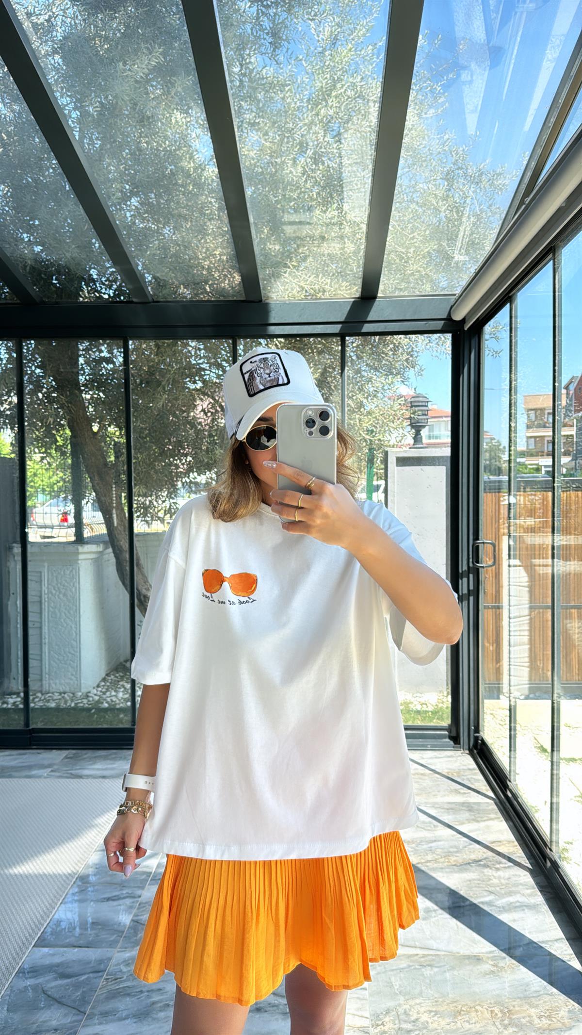 Turuncu Gözlük Baskılı Pamuklu Tshirt