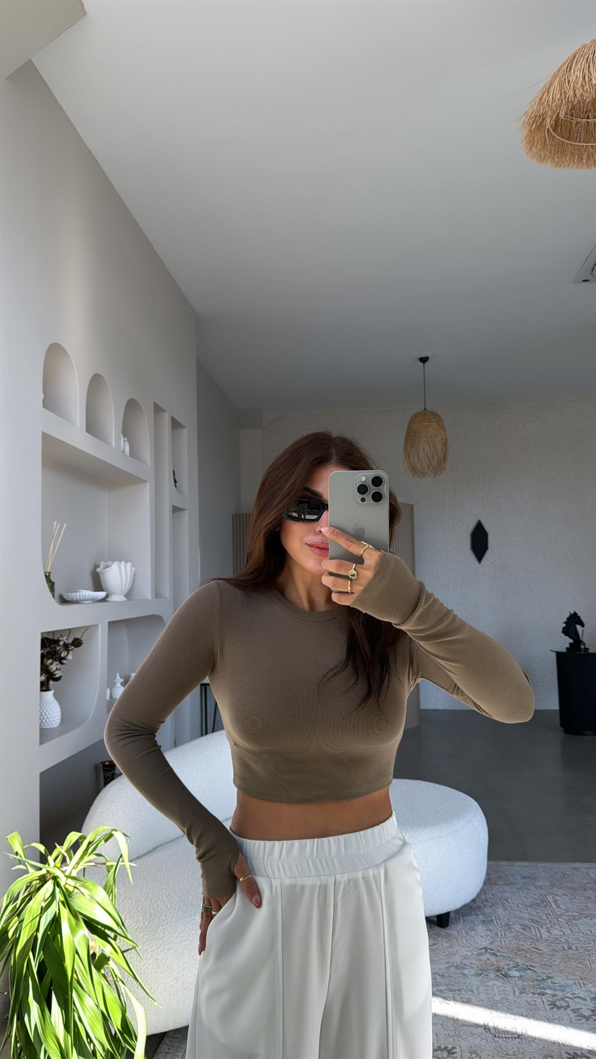 Vizon Crop Parmak Geçme İthal Body