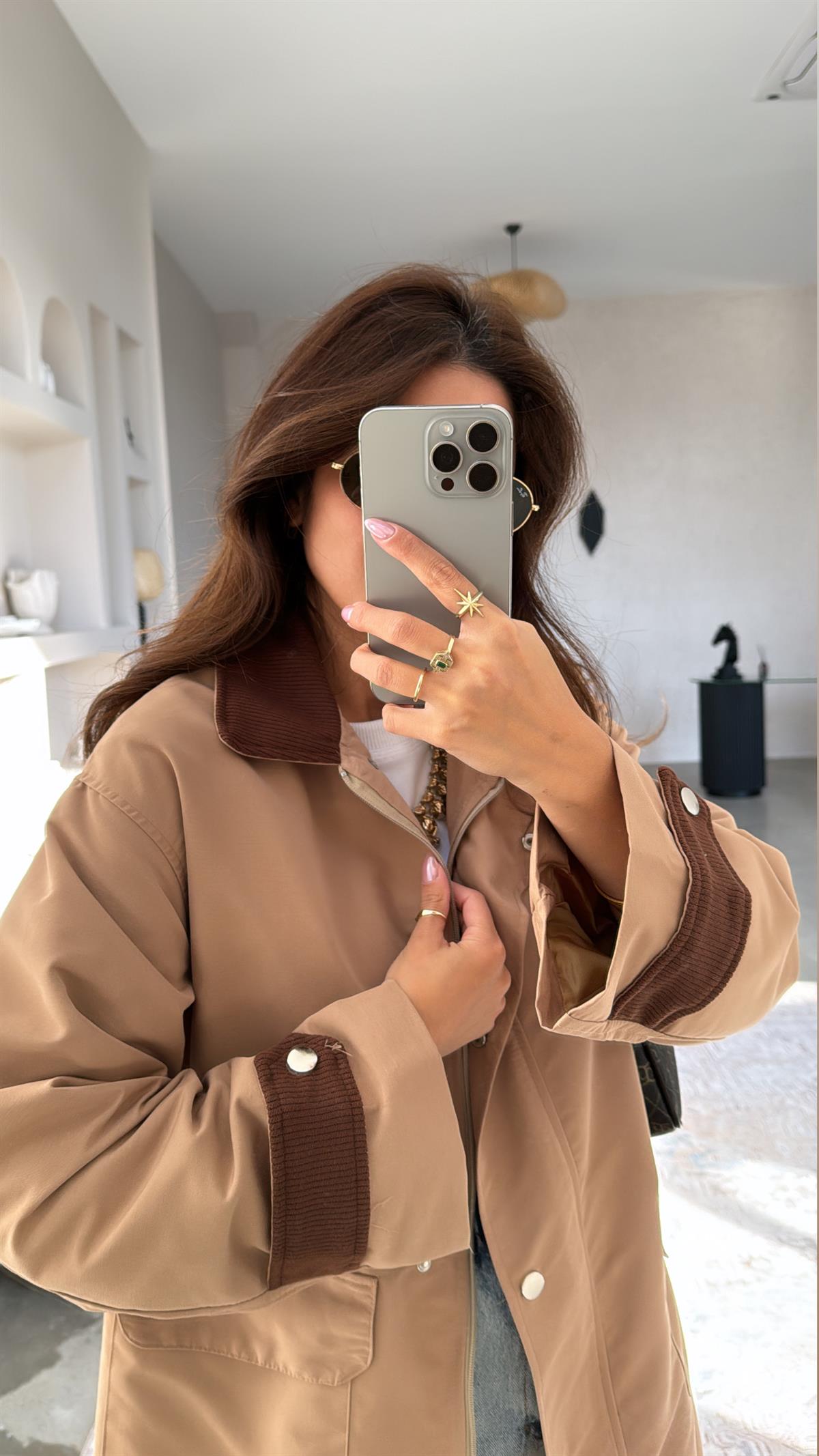 Yakası Kadife Detaylı Trençkot