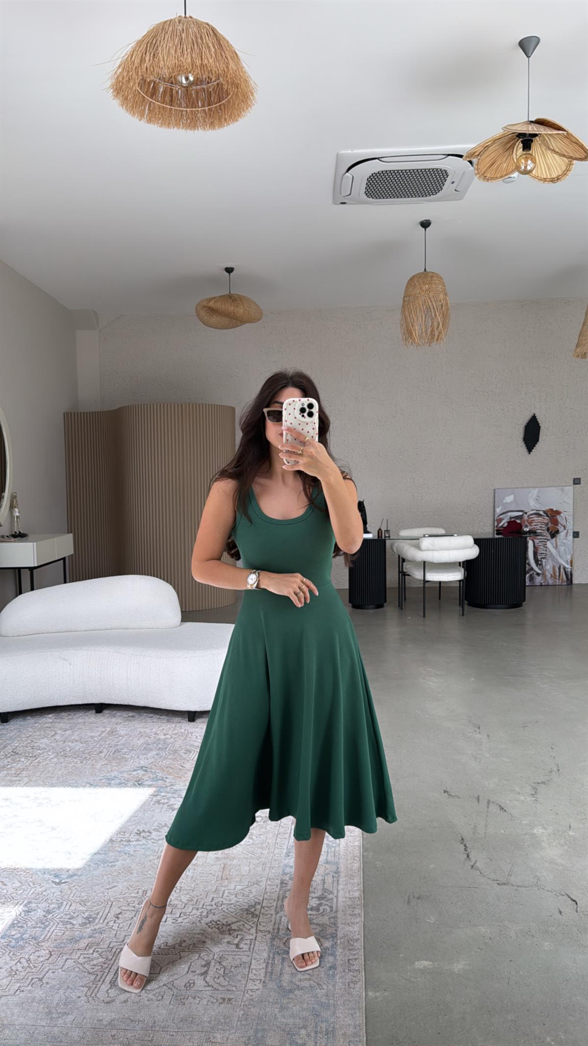 Yeşil Askılı Kaşkorse Elbise