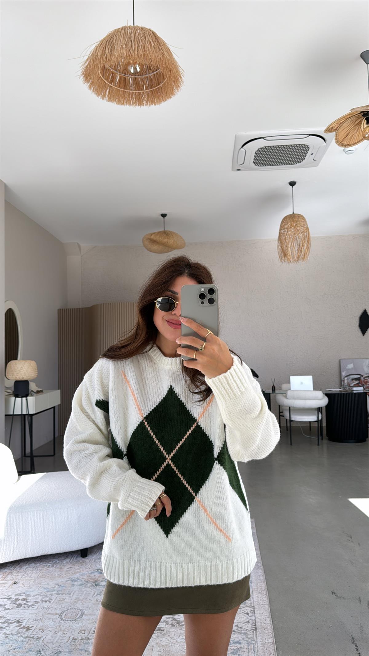 Yeşil Baklava Desenli Mng Kazak