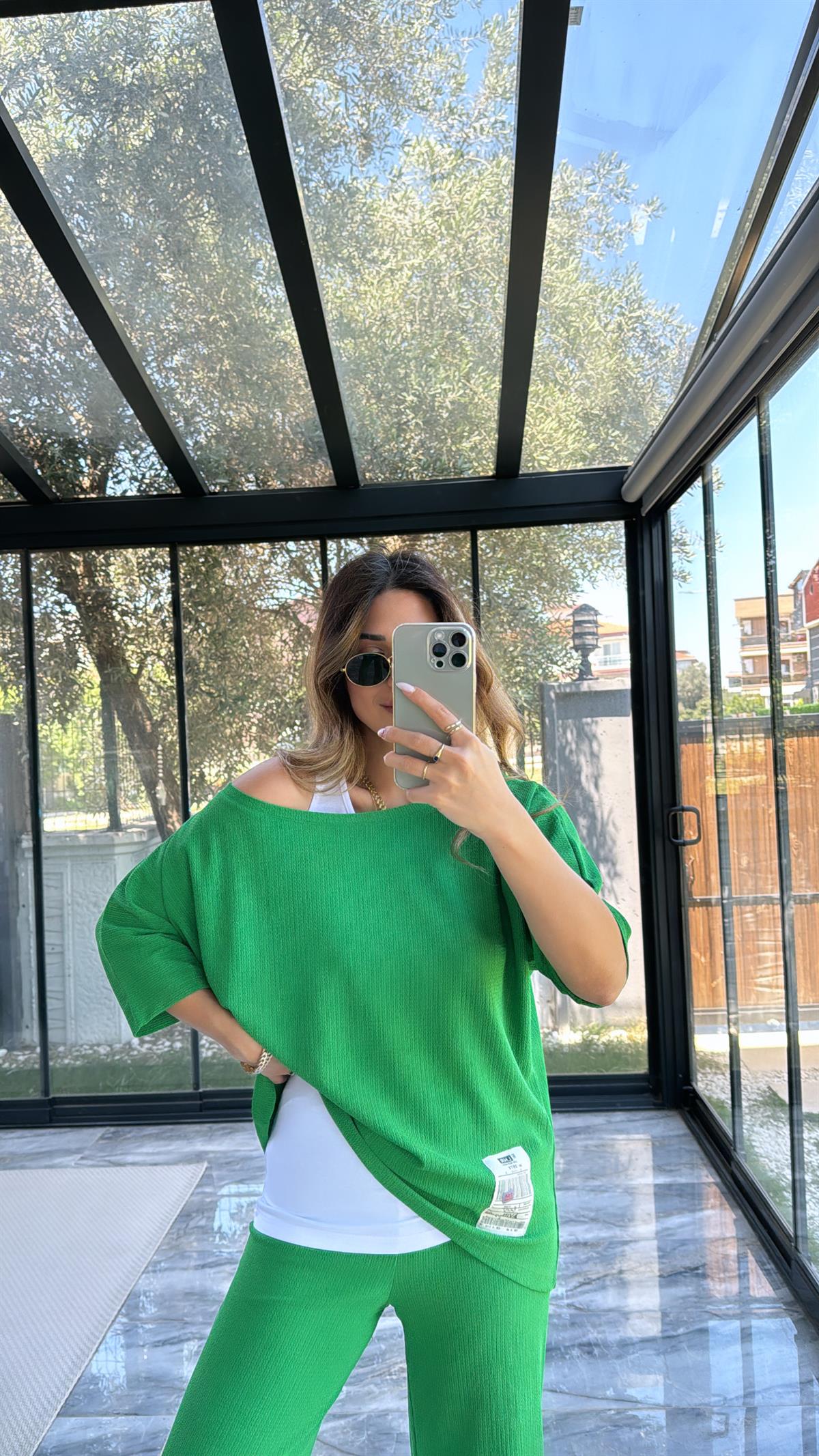 Yeşil Bürümcük Üçlü Takım