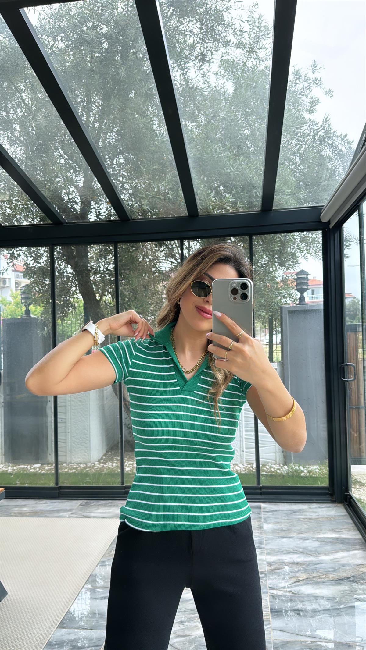 Yeşil Çizgili Yakalı Ribana Tshirt