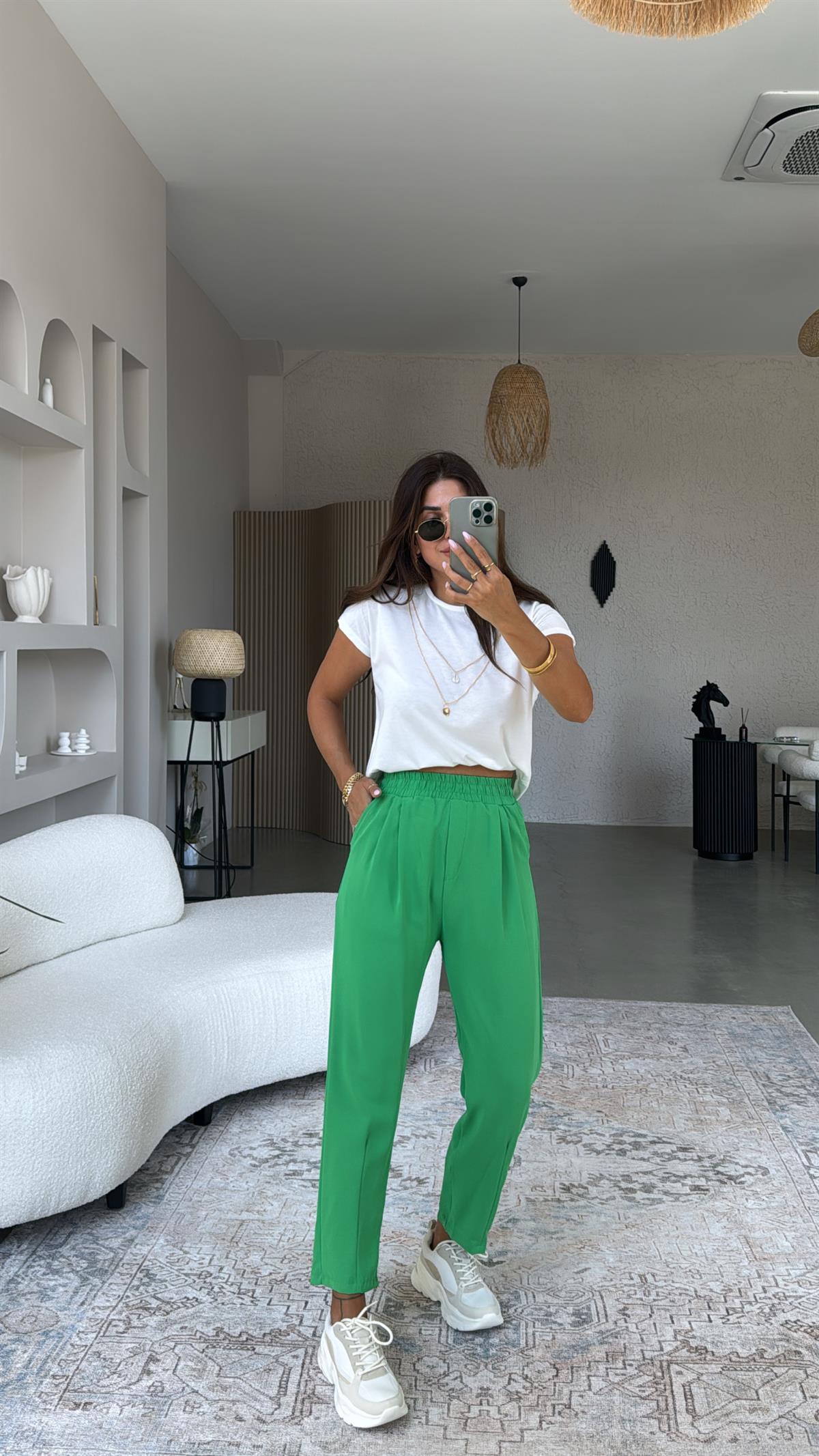 Yeşil Havuç Kumaş Pantolon