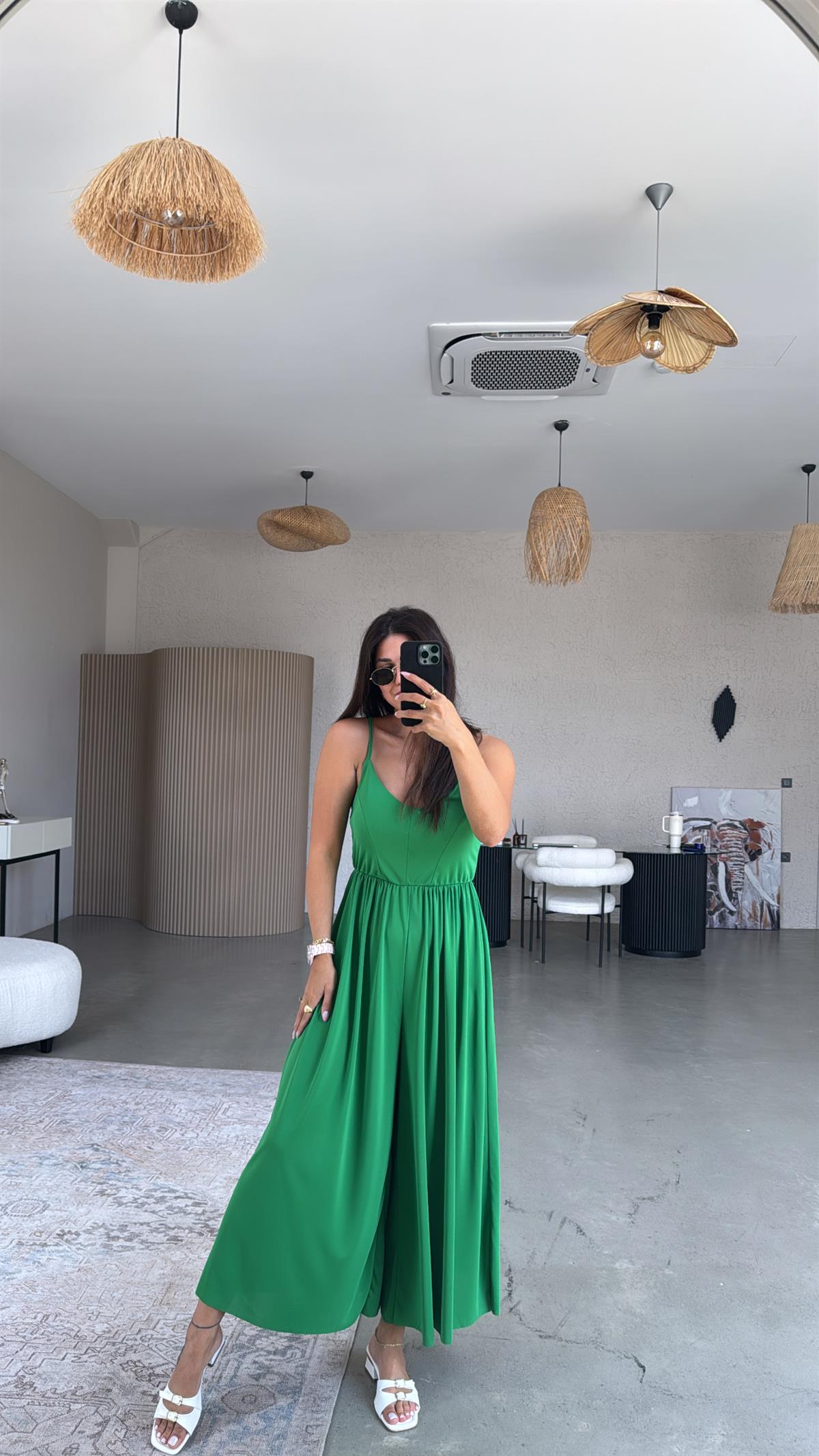 Yeşil Sırtı Çapraz Askılı Buzzy Tulum