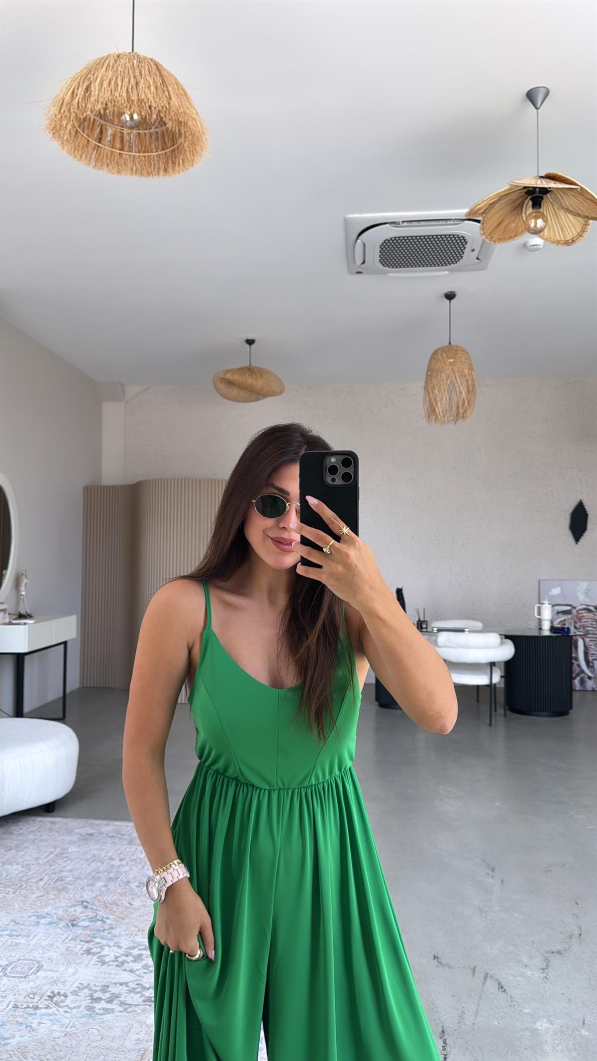 Yeşil Sırtı Çapraz Askılı Buzzy Tulum