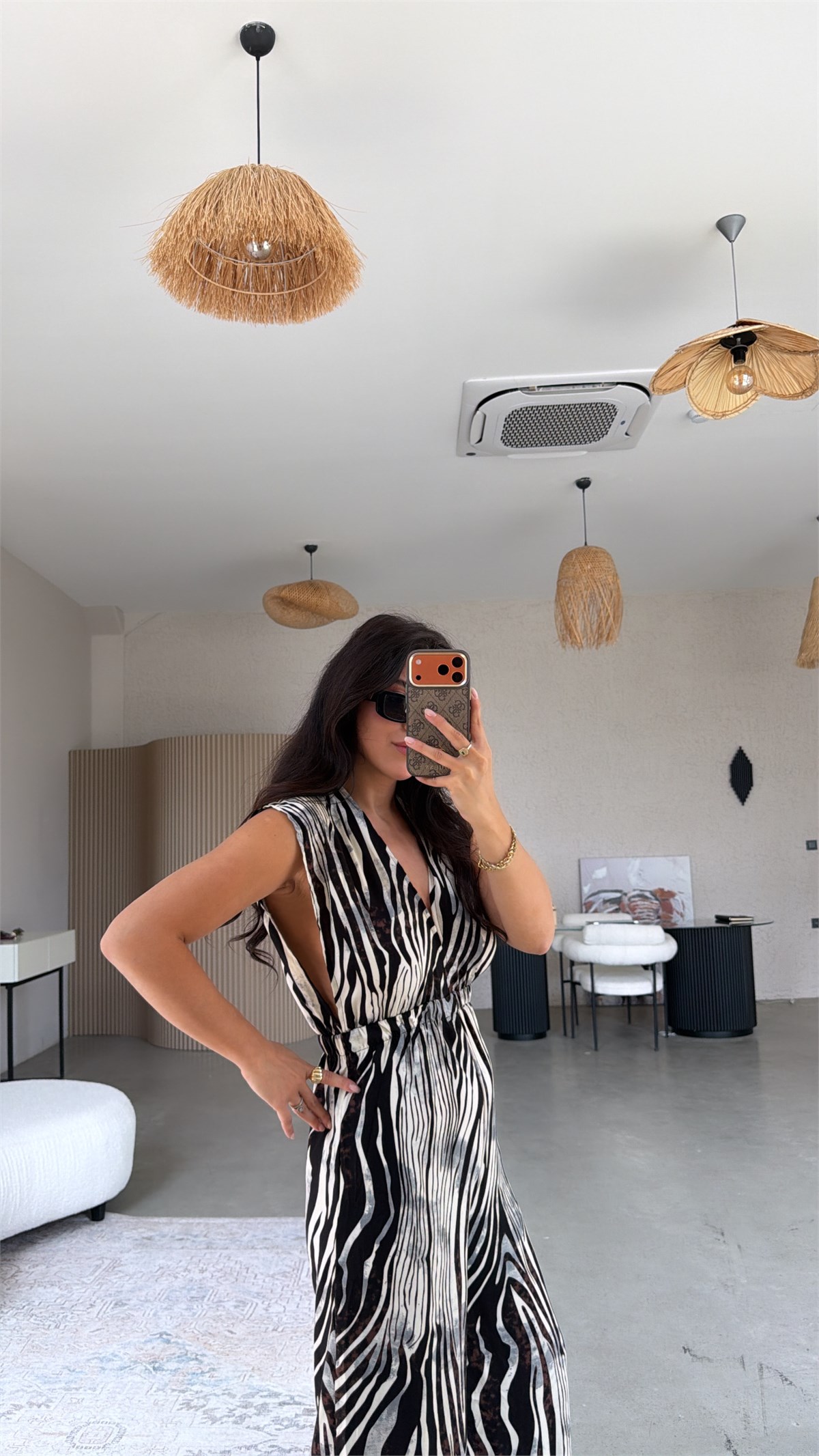 Zebra Desenli Viskon Tulum