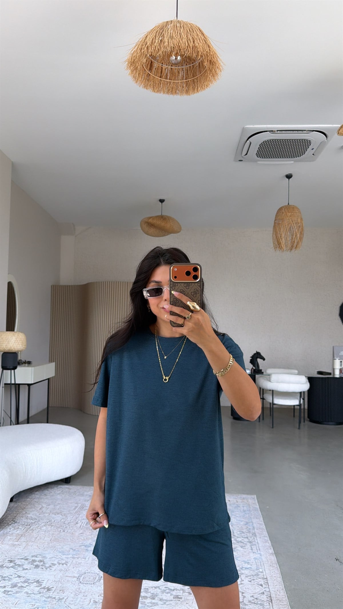 Zümrüt Kırçıllı Rahat Kumaş Şort Tshirt Takım