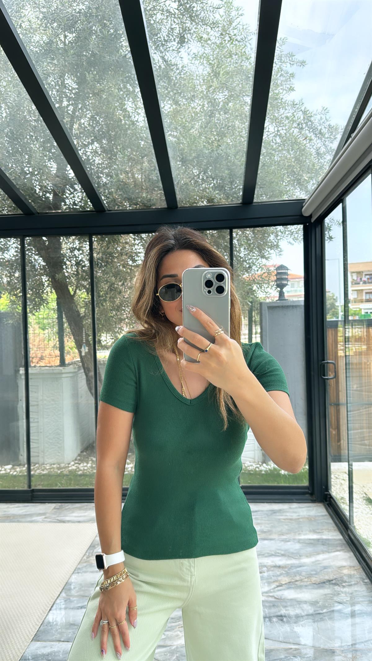 Zümrüt V Yaka Ribana Bluz