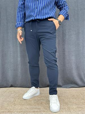 İp Bel Detaylı Slim Fit Likralı Kumaş Pantolon Lacivert