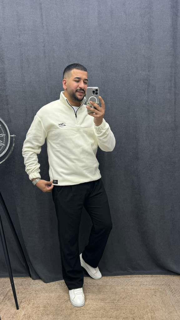 Yarım Fermuarlı Nakış Detaylı Polar Beyaz