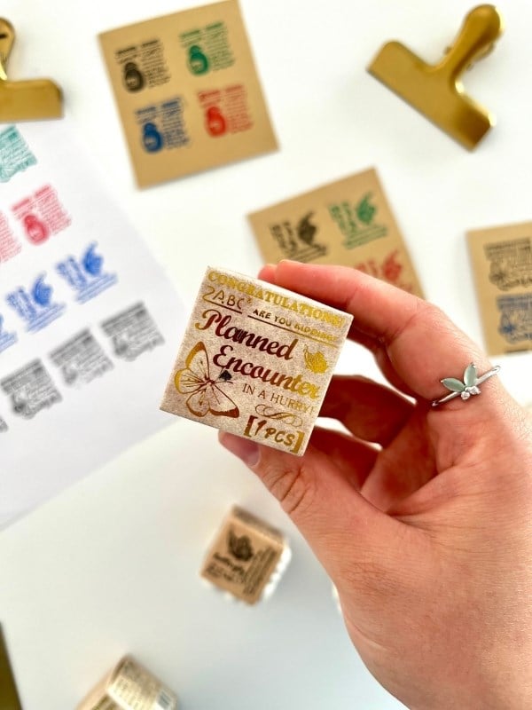 Planned Encounter 3 Farklı Vintage Kelebek ve Botanik Temalı Ahşap Küp Mühür/Kaşe/Stamp/Seal