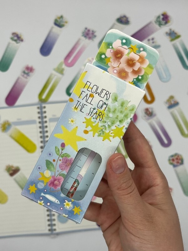 30 lu Çiçek Desenli Cetvelli Kitap Ayracı Flowers Fall On The Stars/Ataş/Yer İmi 