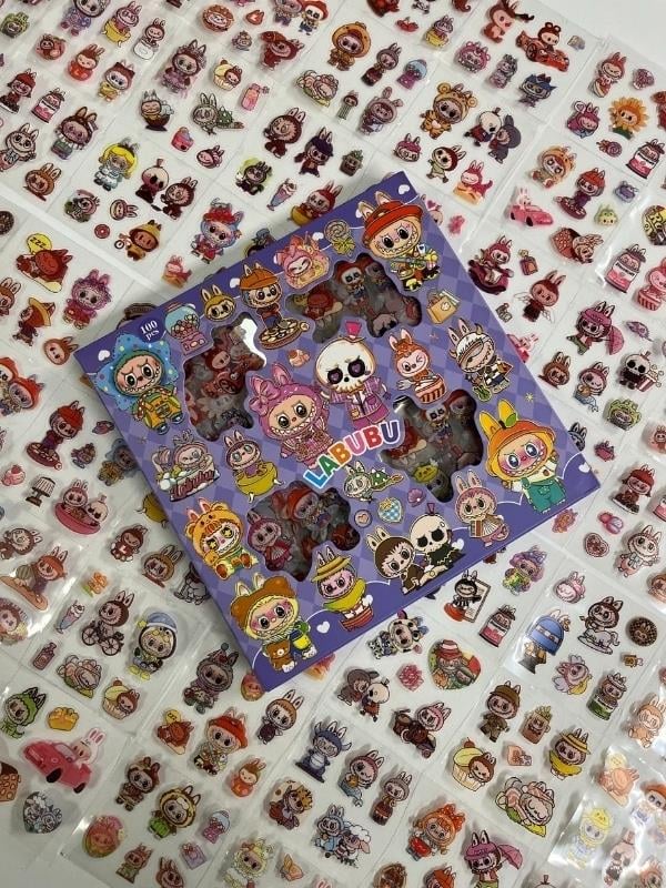 Kawaii Labubu Karakter Serisi Mor Kutu 4 Bölüm 96 Yaprak 576 Adet Sticker Seti/Etiket/Çıkartma