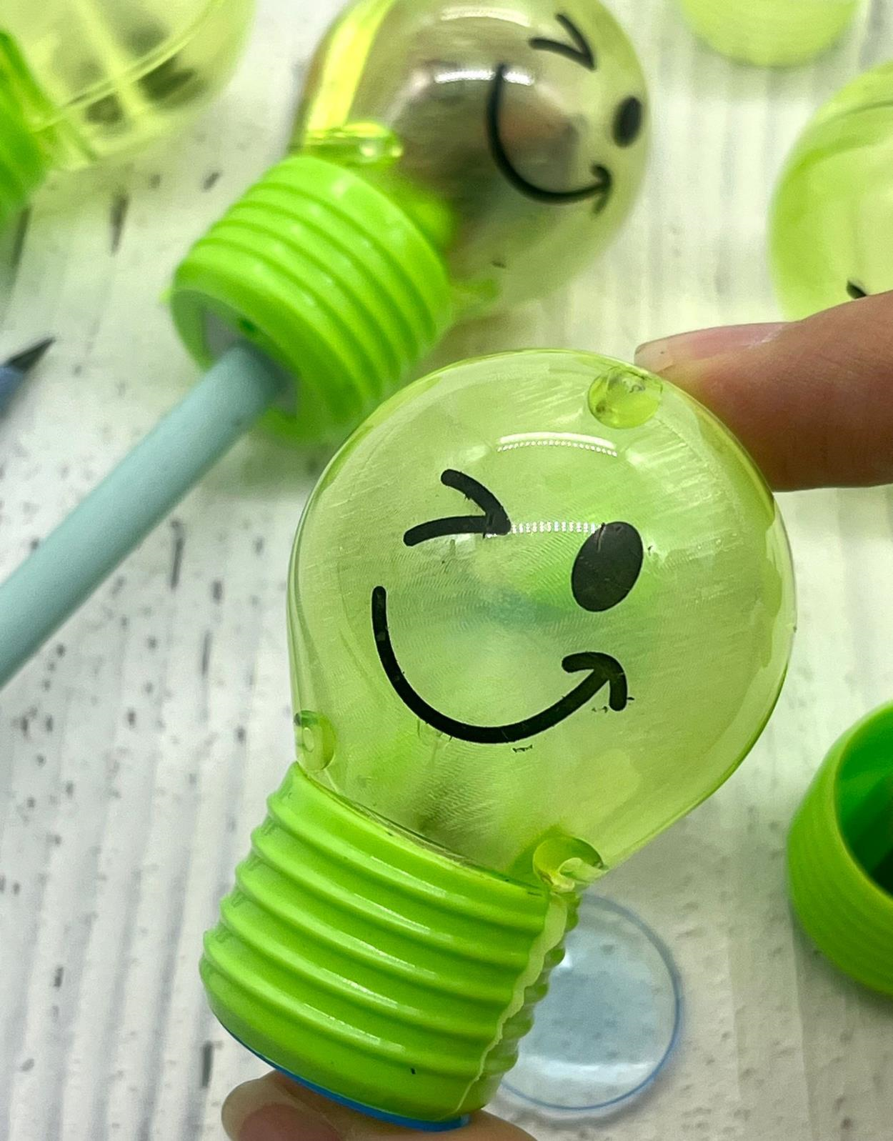 Kawaii Yeşil Ampul Kalemtraş / Kalem Açacağı