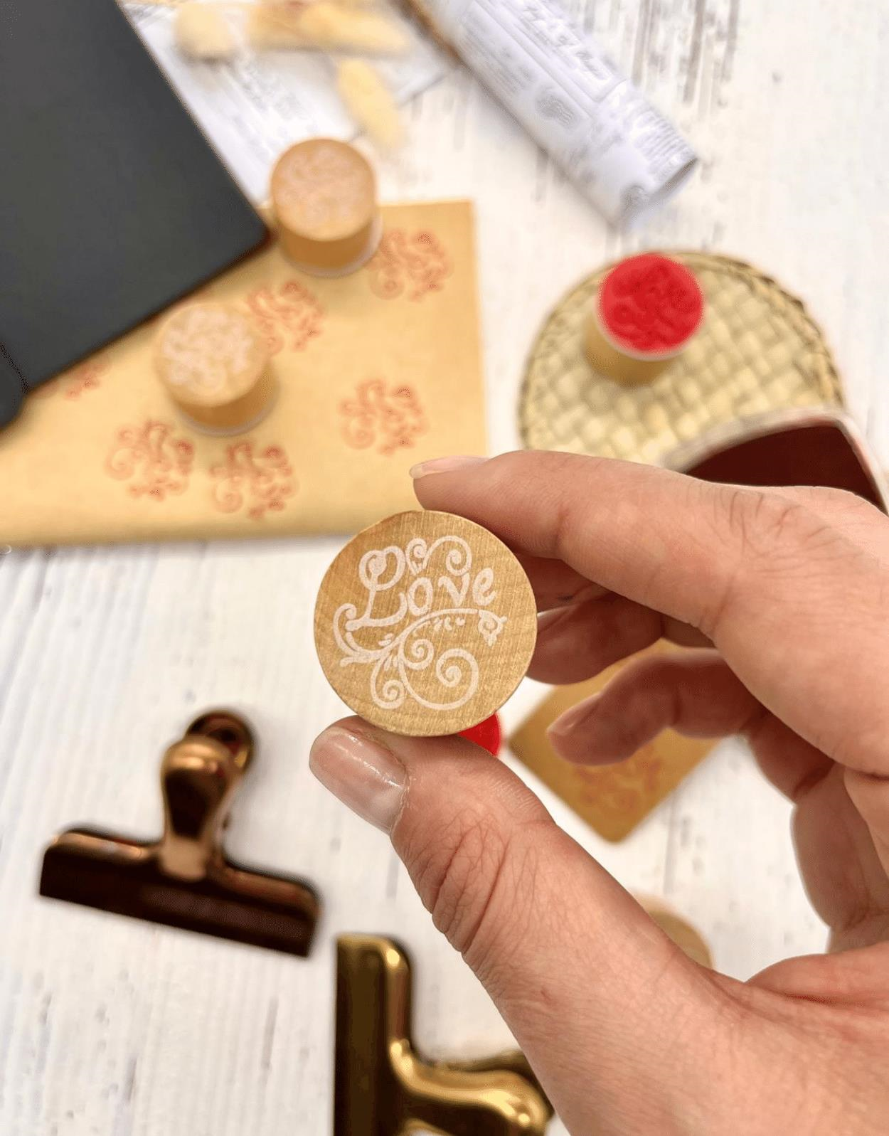 Mini Ahşap Dairesel Vintage Love Desenli Mühür / Damga / Kaşe / Kitap Mührü  Stamp / Seal