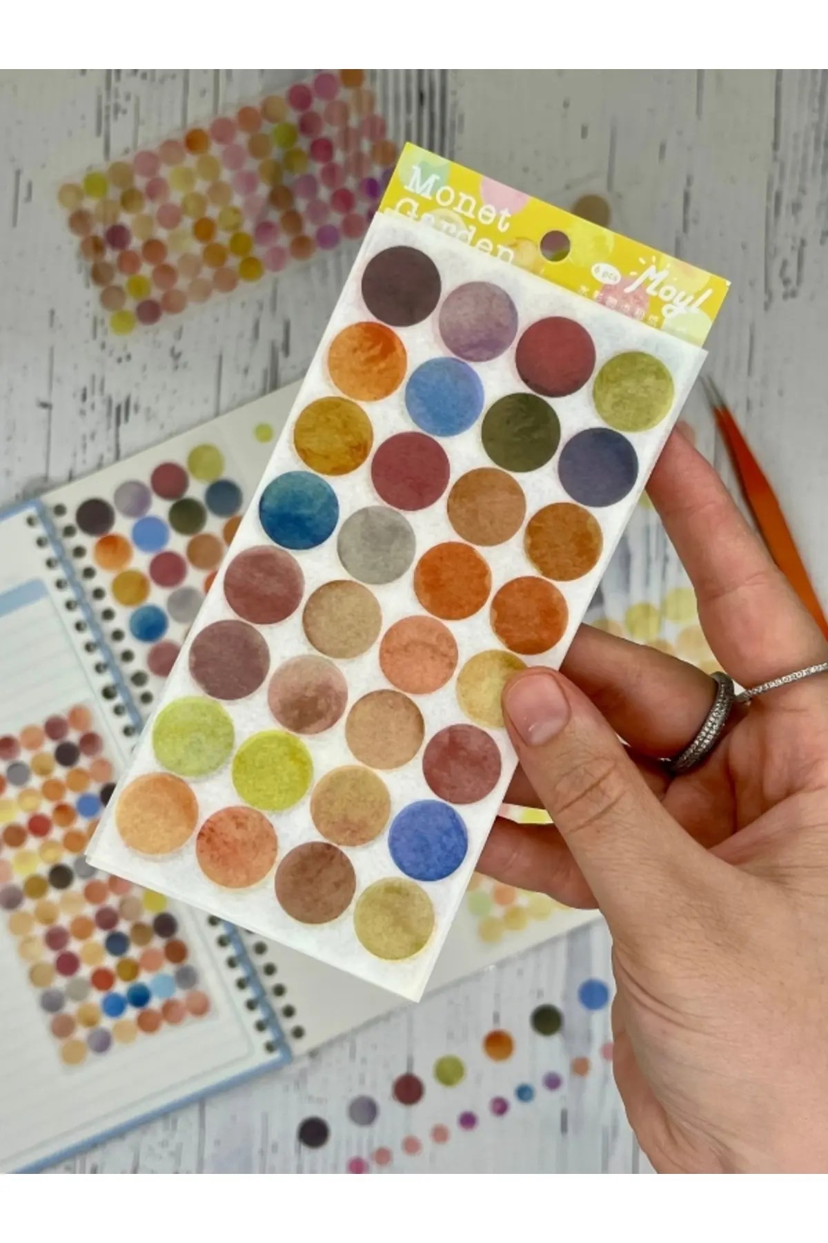 Monet Garden Sarı Tonları 6 Yaprak 312 Adet Yuvarlak Kağıt Sticker Seti / Etiket / Çıkartma 