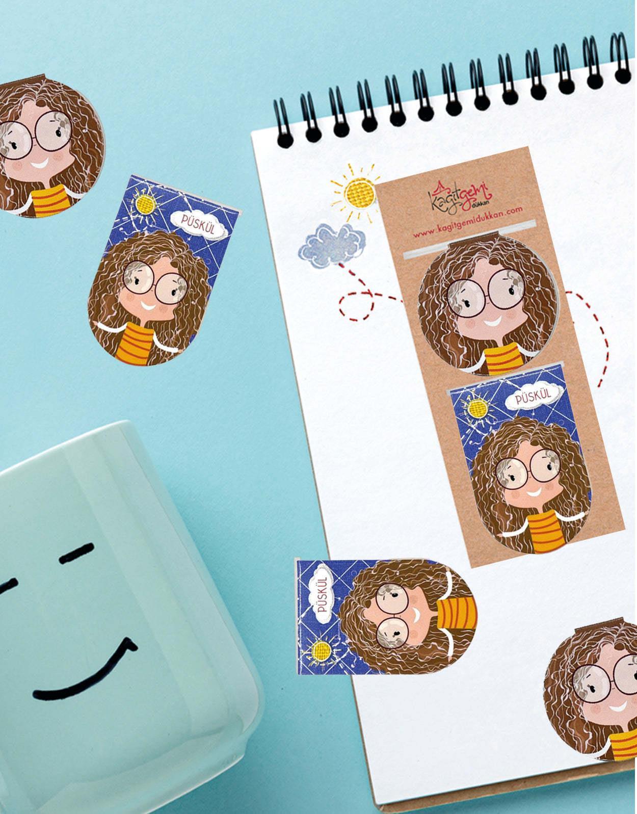 Püskül Mıknatıslı Kitap Ayracı