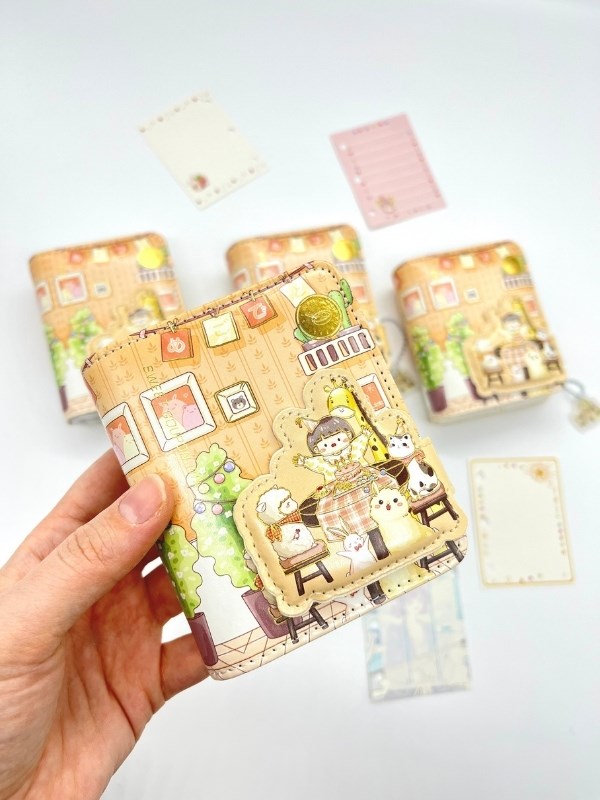 Sevimli Hayvanlar ve Kafe Temalı Charmlı Mini Planlayıcı Spiralli Defter/80 Yaprak/Mıknatıslı Ajanda