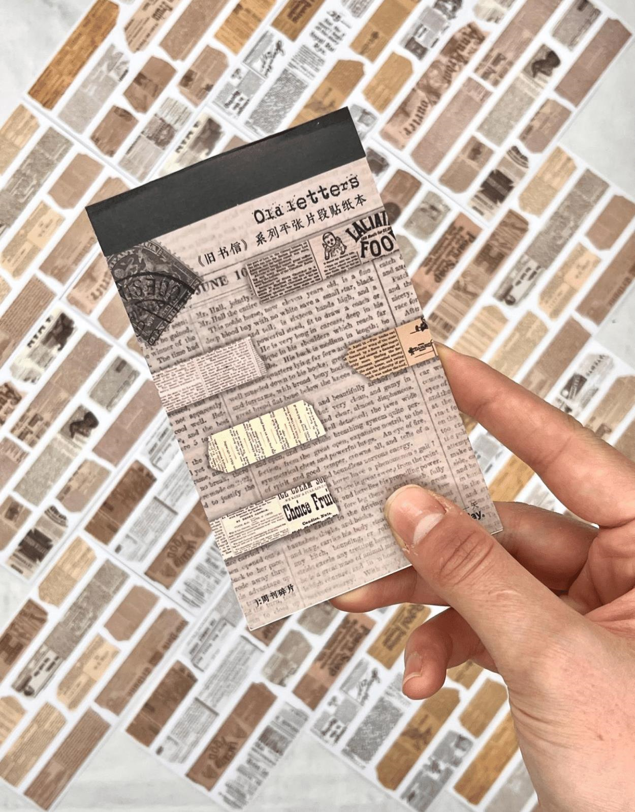 Vintage Old Letters Kitap Sayfaları Desenli 20 Yaprak 200 Adet Defter Sticker / Bullet Journal/Etiket/Çıkartma